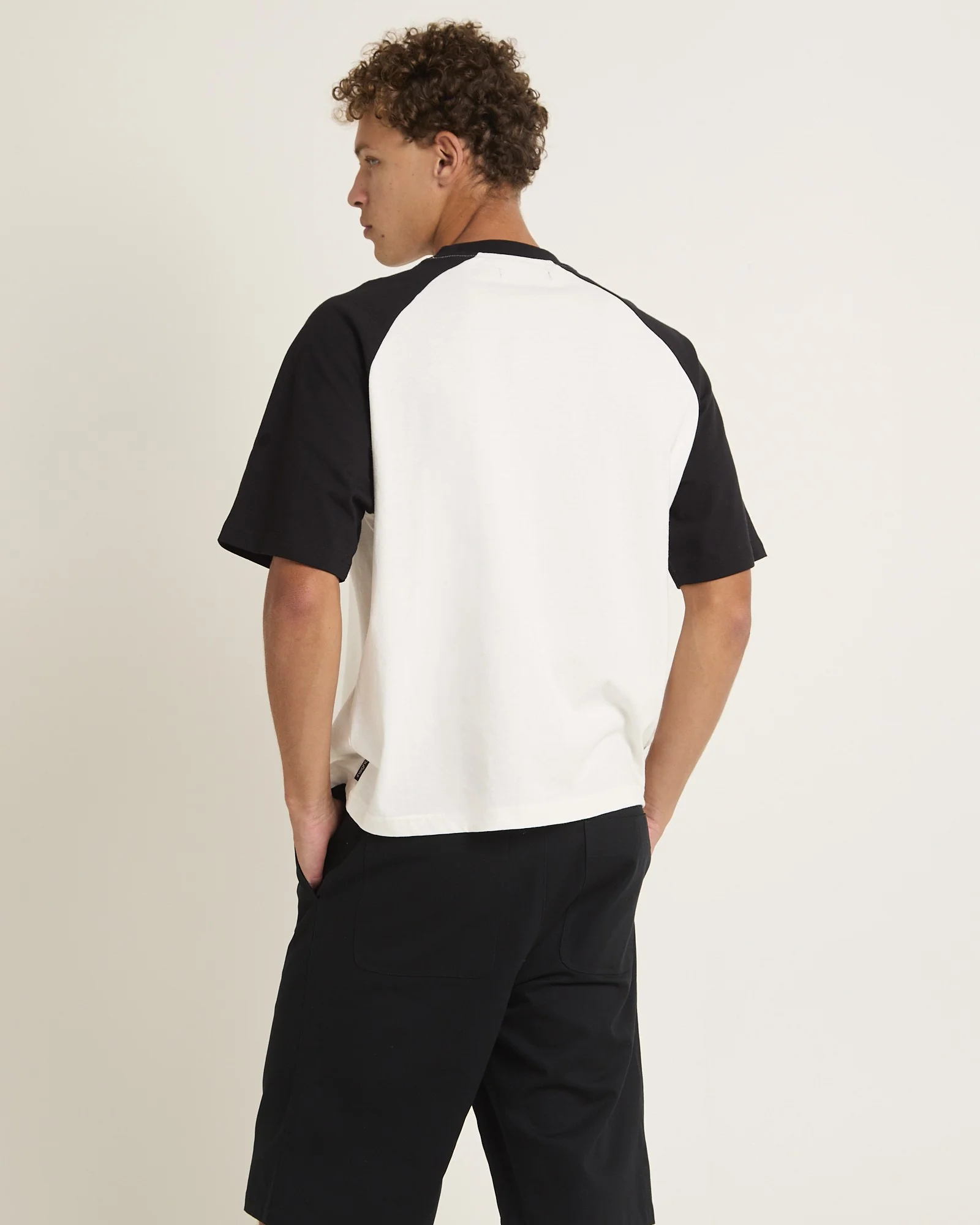 Cherries Raglan Cropped T-Shirt - Image 2