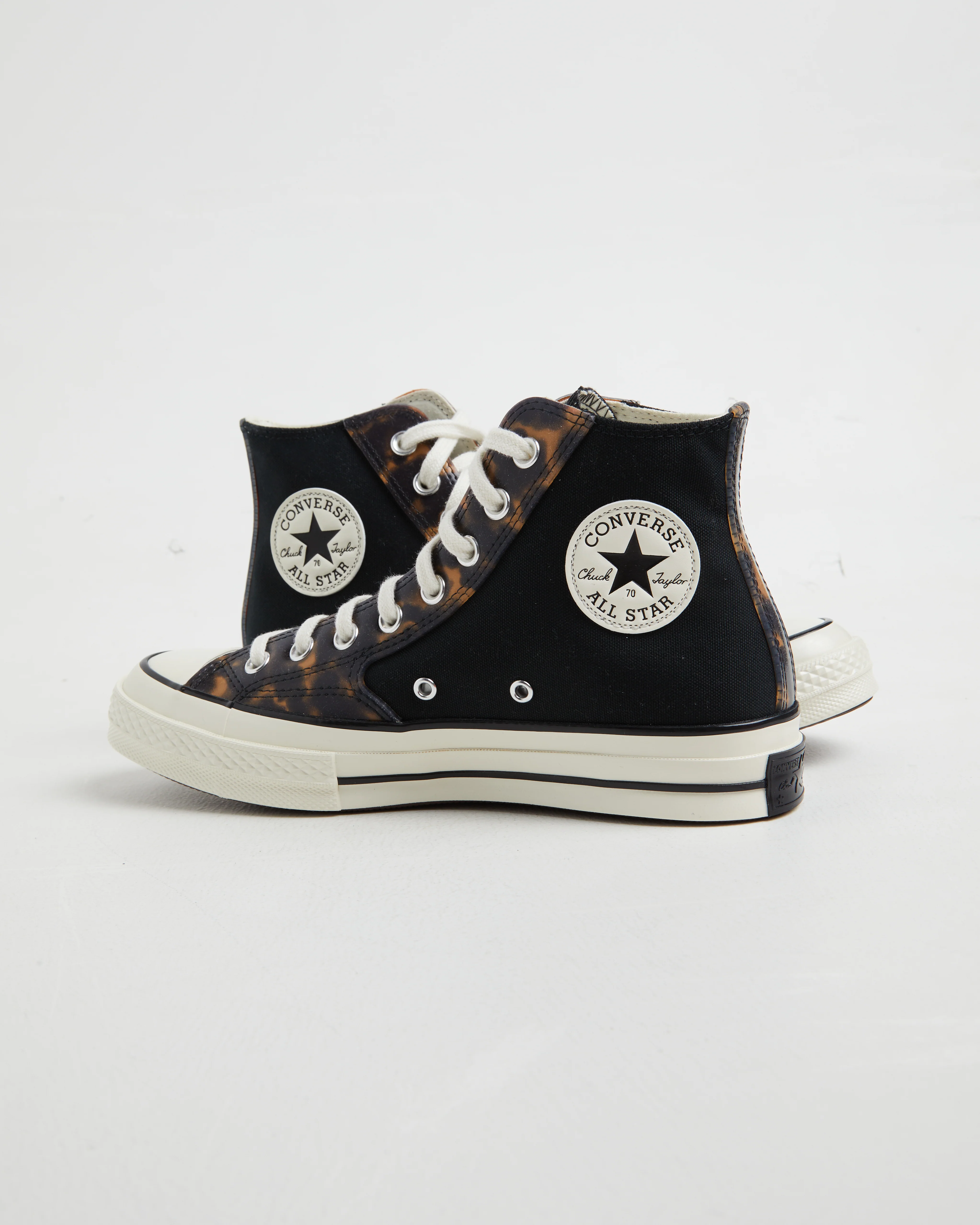 Chuck 70 Hi Top Sneakers in Tortoise Black - Image 5
