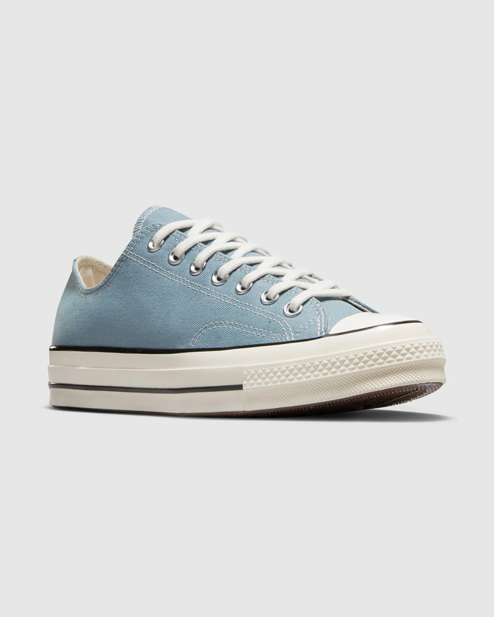 Chuck 70 Lo Sneakers in Blue - Image 4