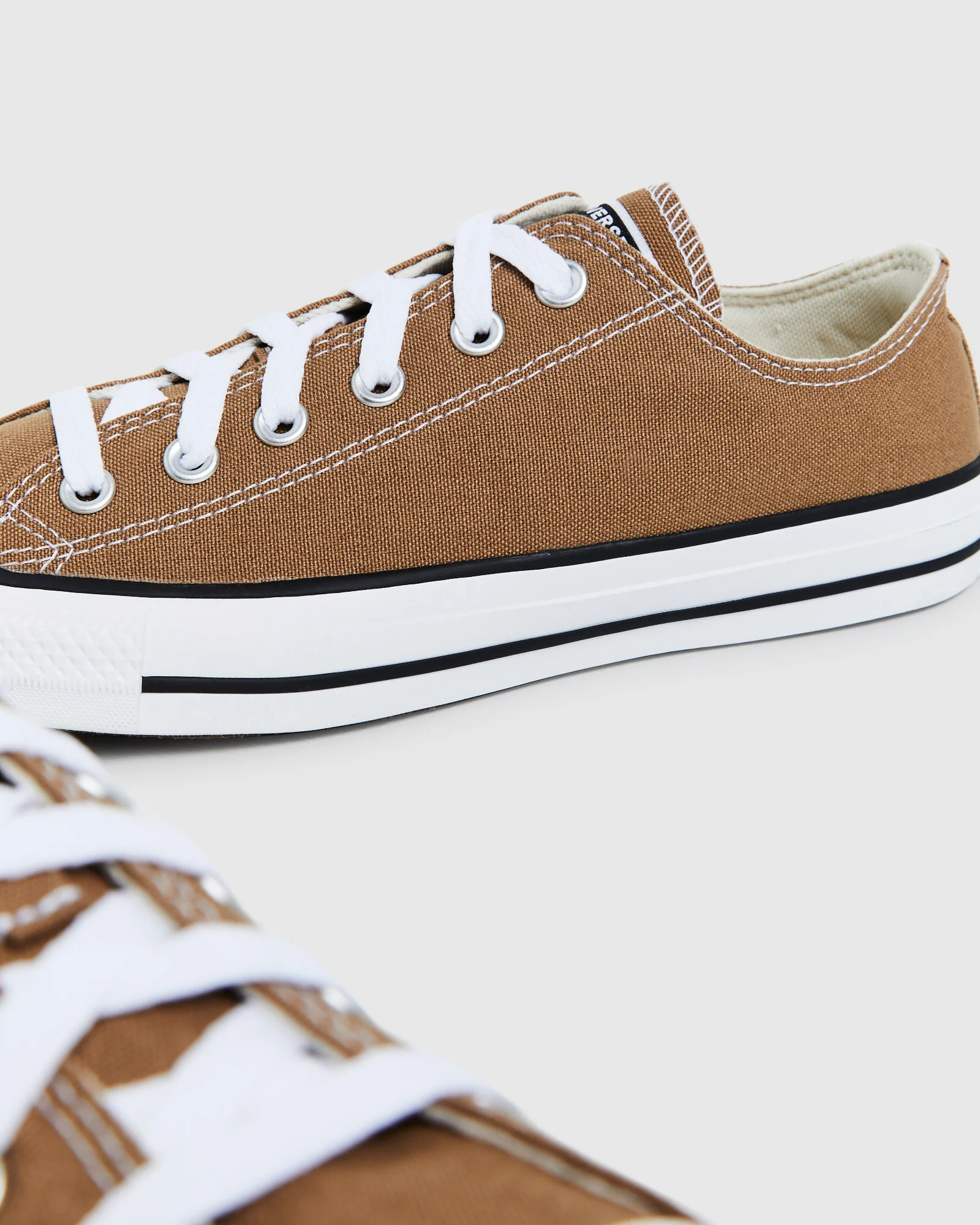 Chuck Taylor All Star Low Sneakers Sand Dune Brown - Image 6
