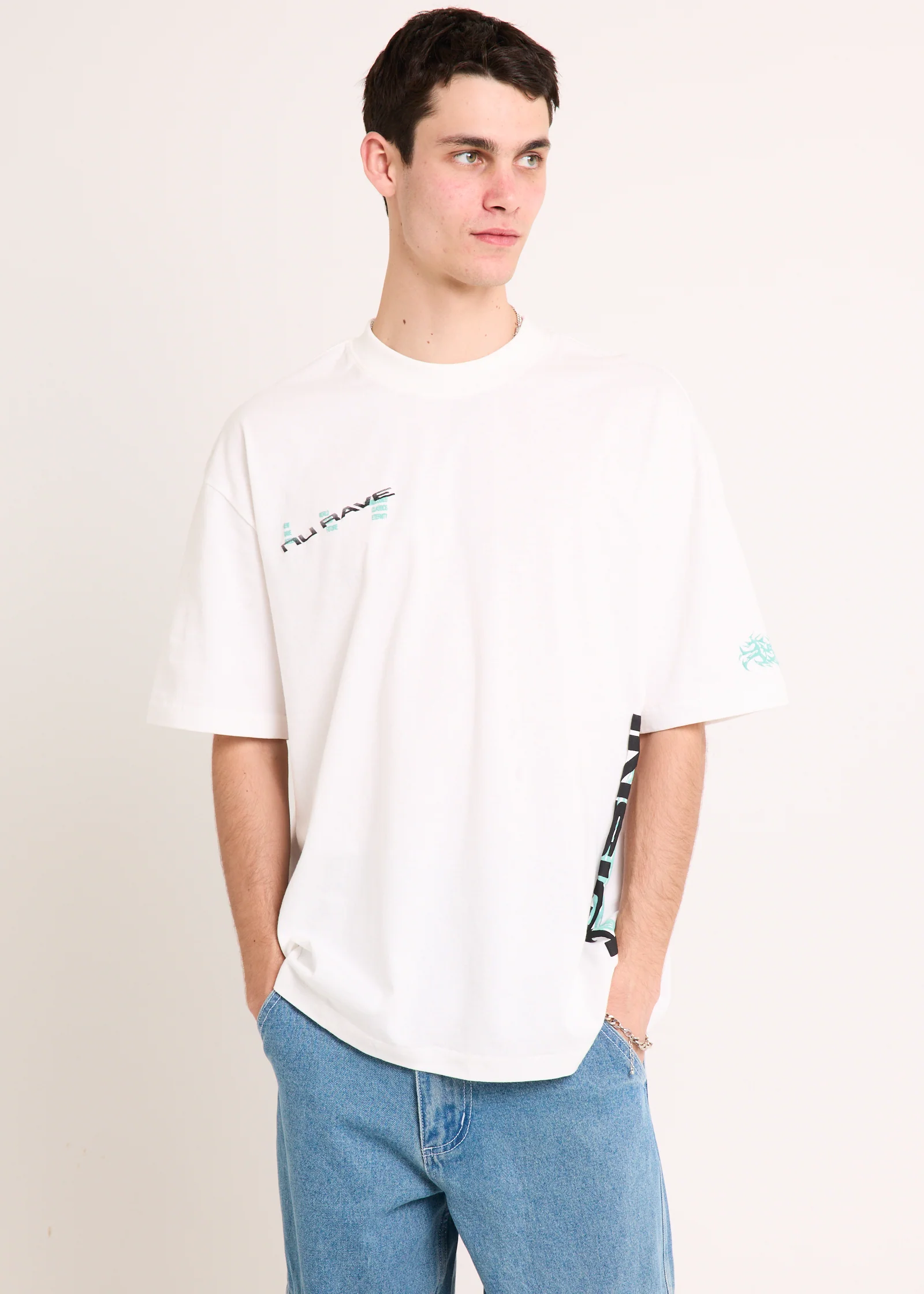 Classix T-Shirt - Image 2