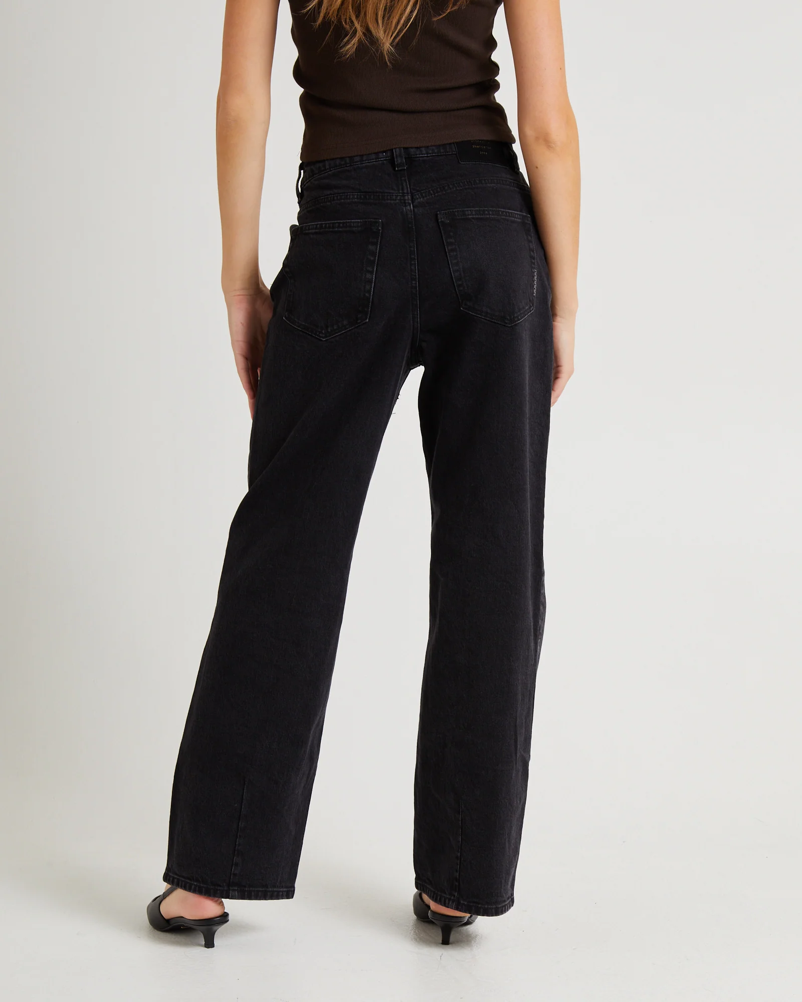 Coco Relaxed Jeans - Image 2