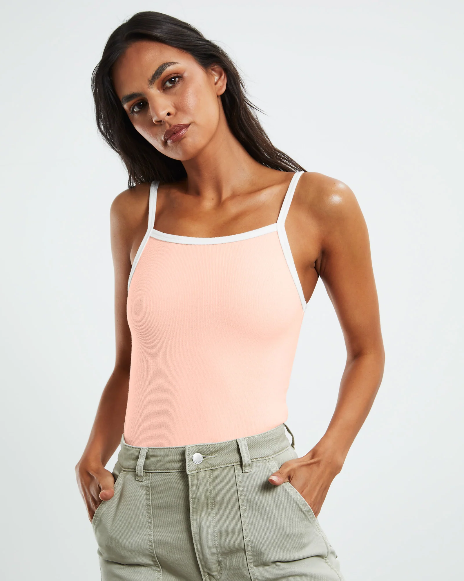 Contrast Naomi Tank Peony