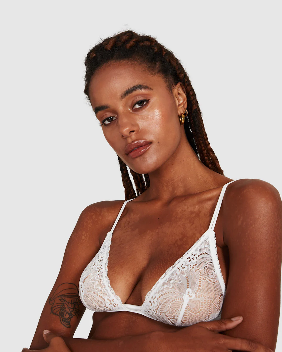 Cora Contrast Lace Soft Cup Triangle Bra White - Image 4