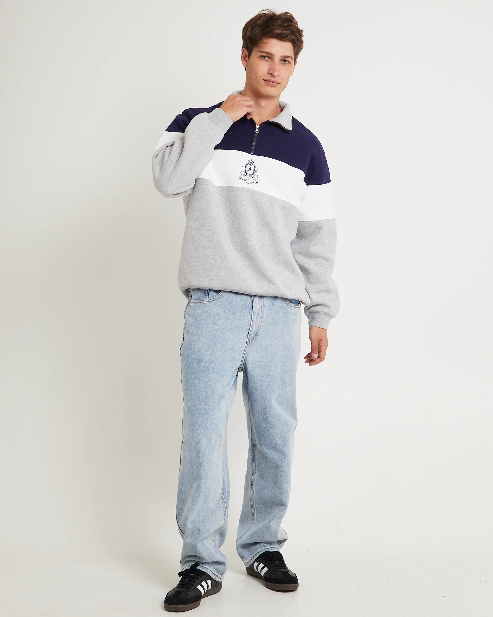 Crest Panel 1/4 Zip Jumper - Image 3