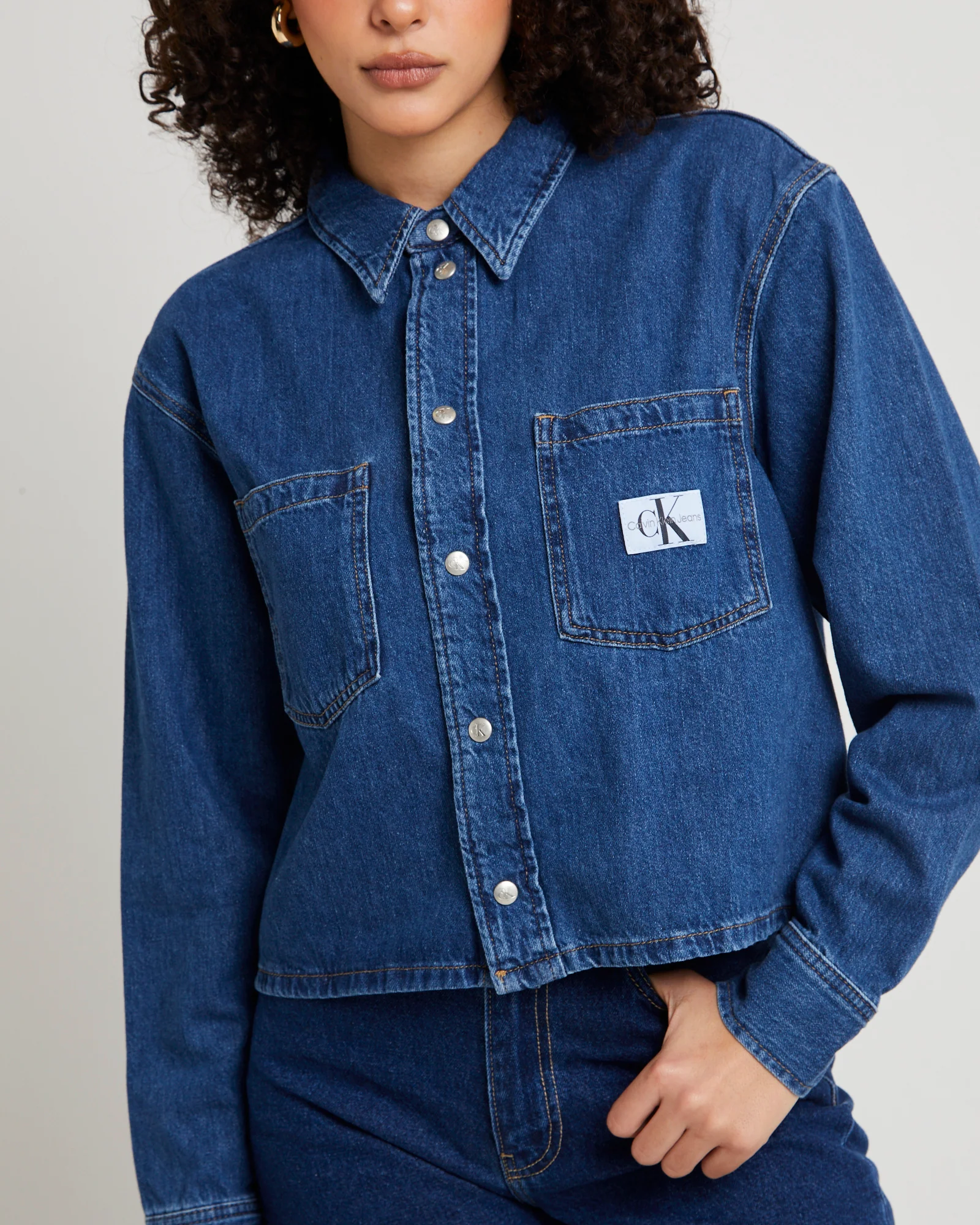 Cropped Dad Denim Shirt - Image 5