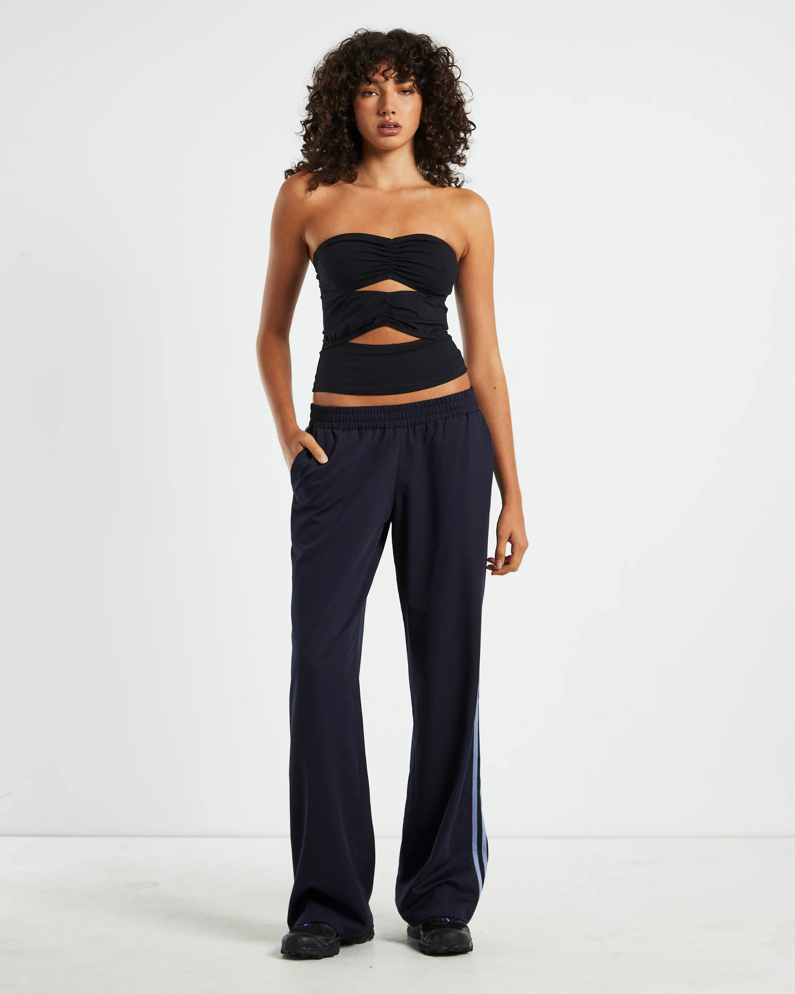 Dayu Crop Top Black - Image 3