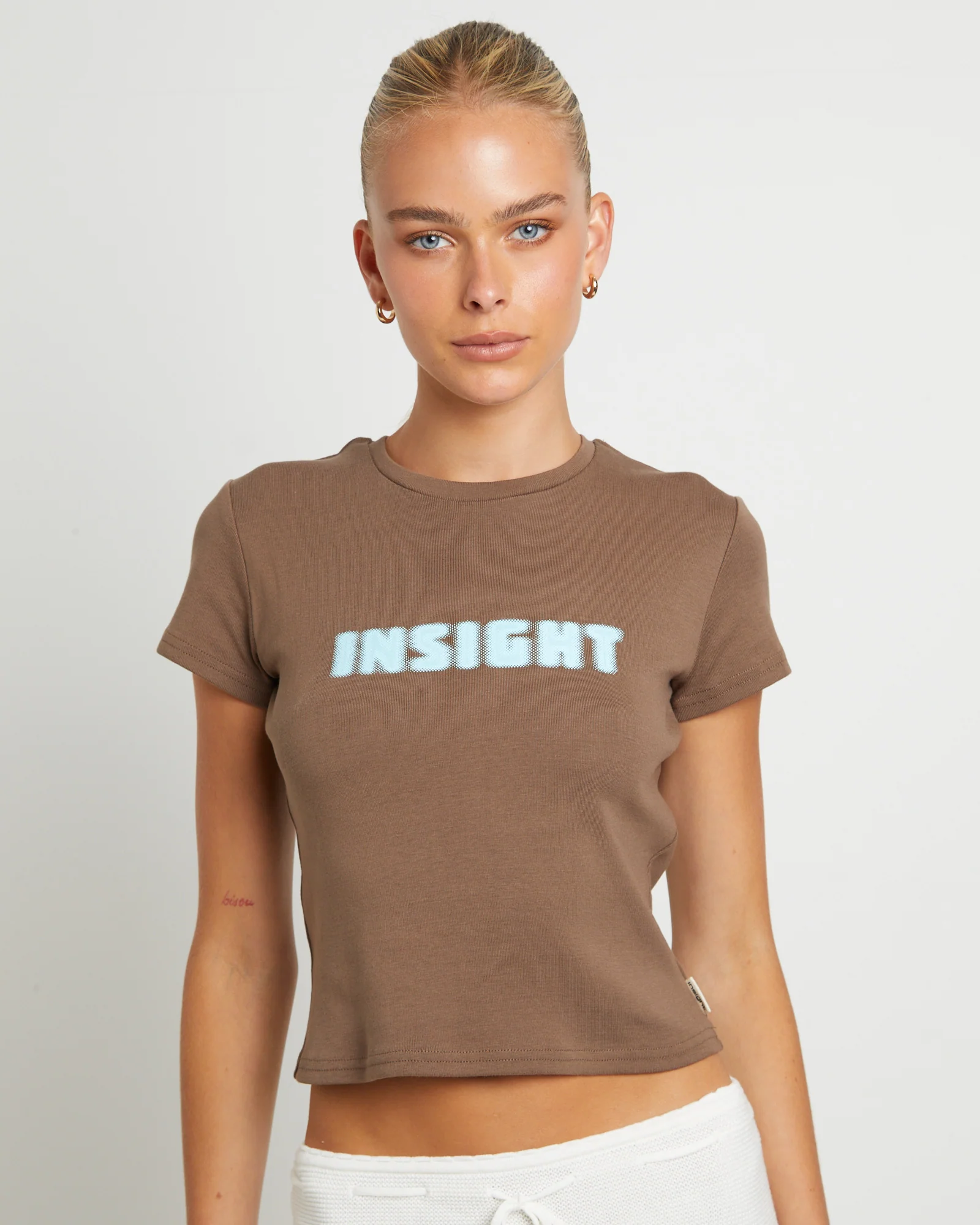 Dazed & Confused Baby Tee in Chocolate - Image 5