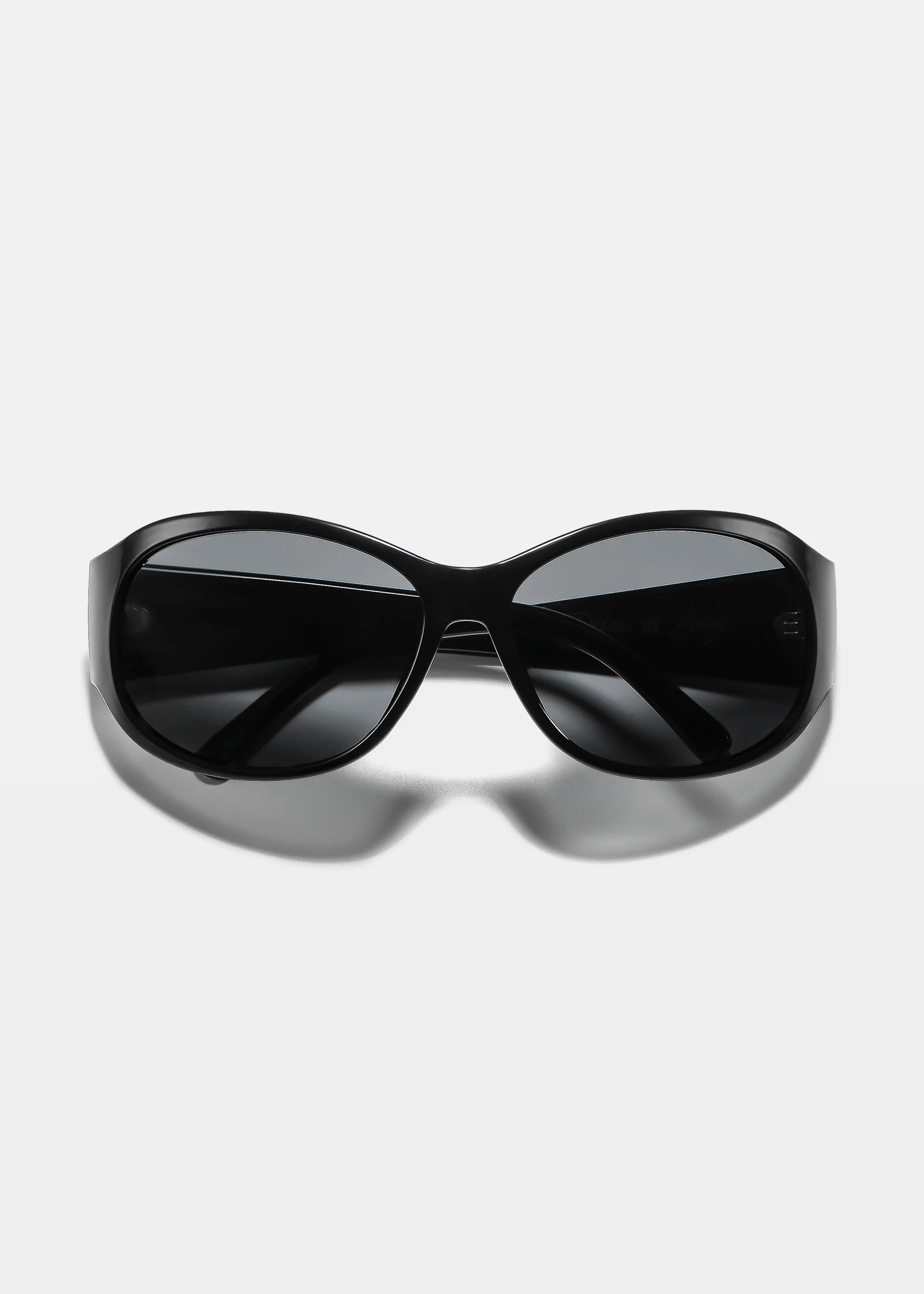 Delux Sunglasses - Image 4