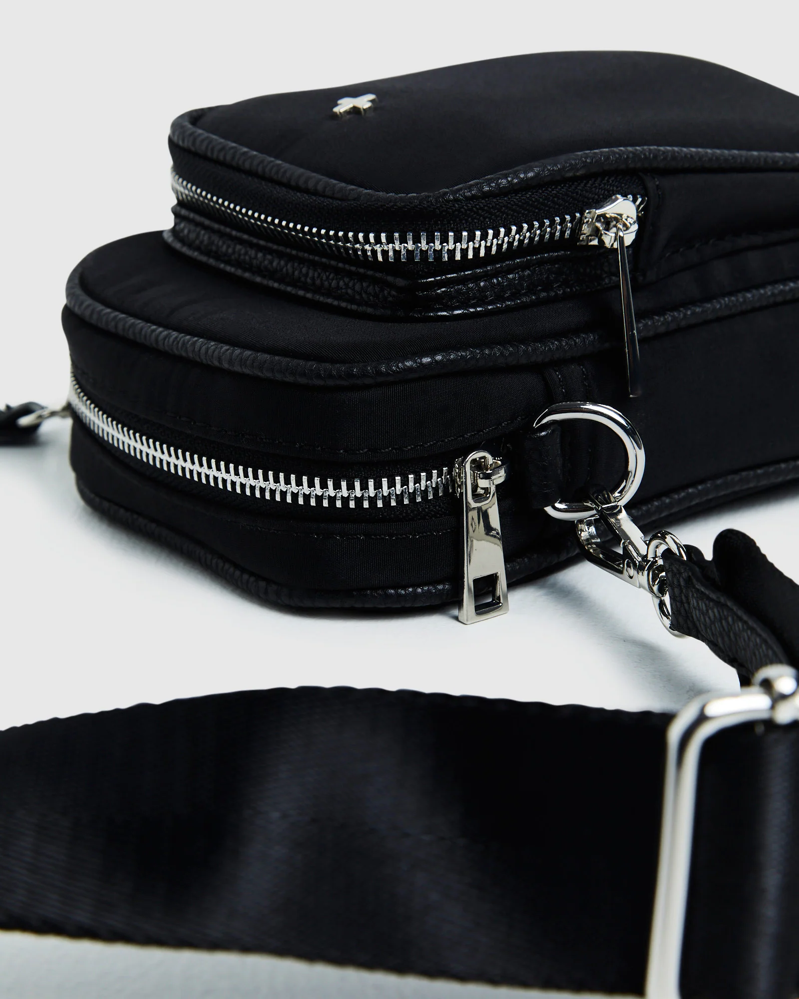 Didi Bag Black Nylon/Silver - Image 5