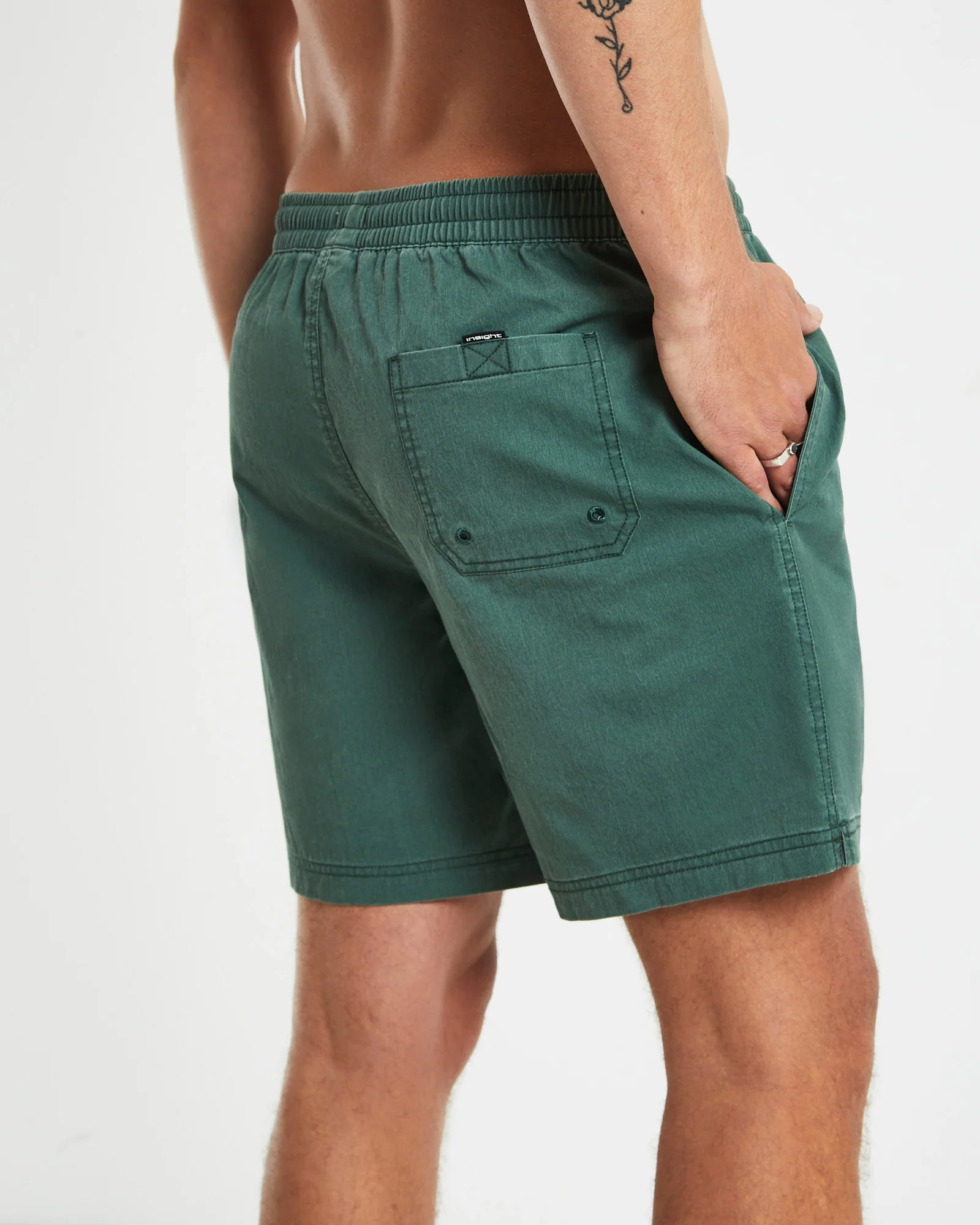 Dive Boardshorts in Green - Image 7