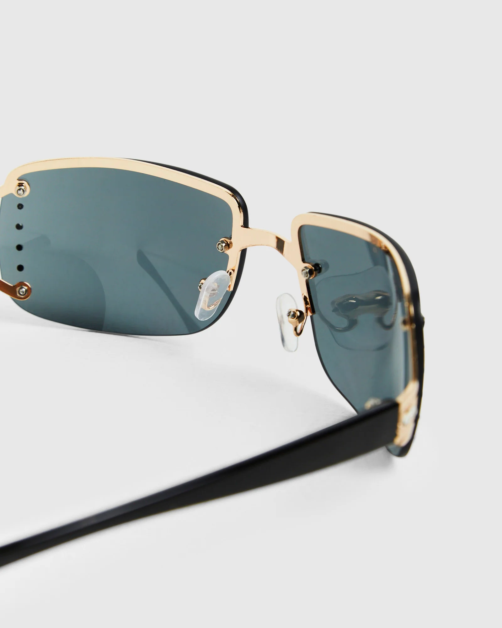 Enrico Sunglasses in Black - Image 6
