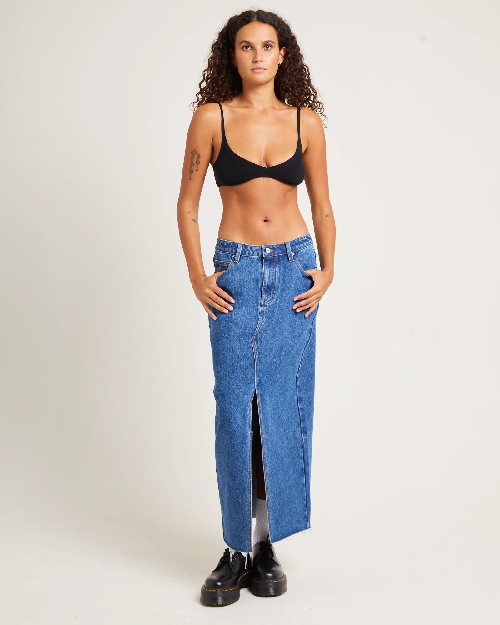 Eva Maxi Denim Skirt Moody Blue - Image 3