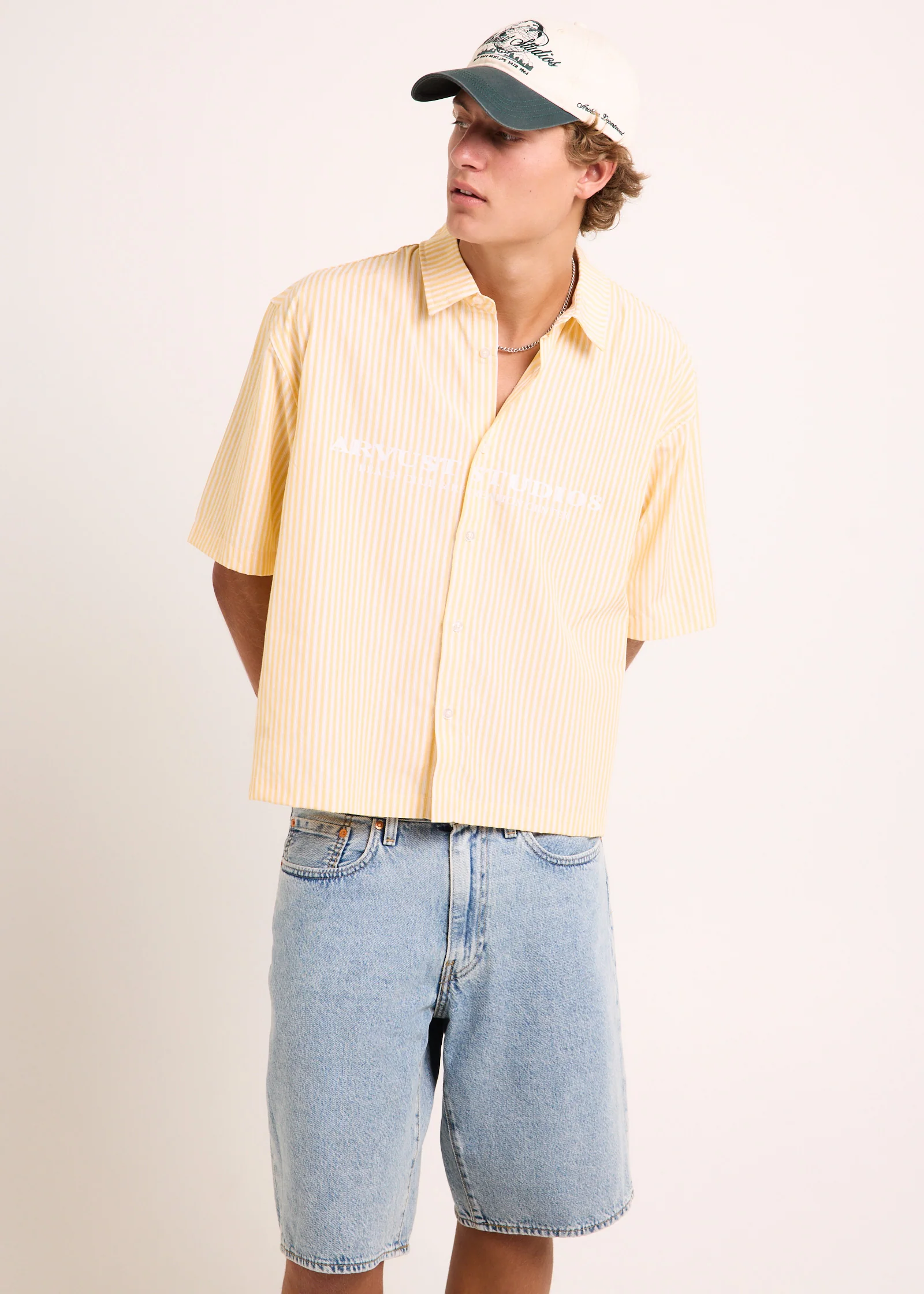 Everyday Cropped Short Sleeve Shirt - Image 3