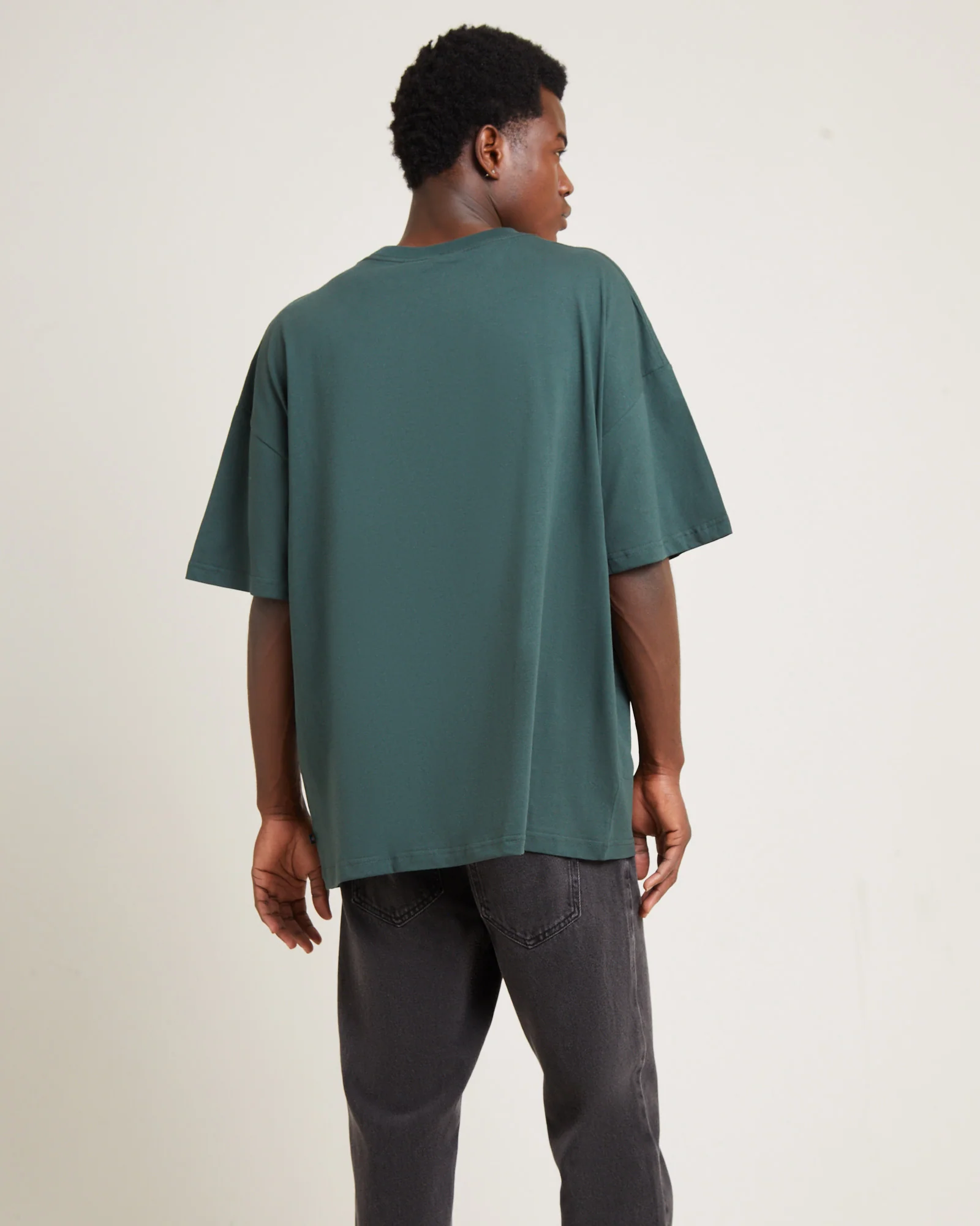 Field Guide 330 Short Sleeve T-Shirt Hunter Green - Image 2