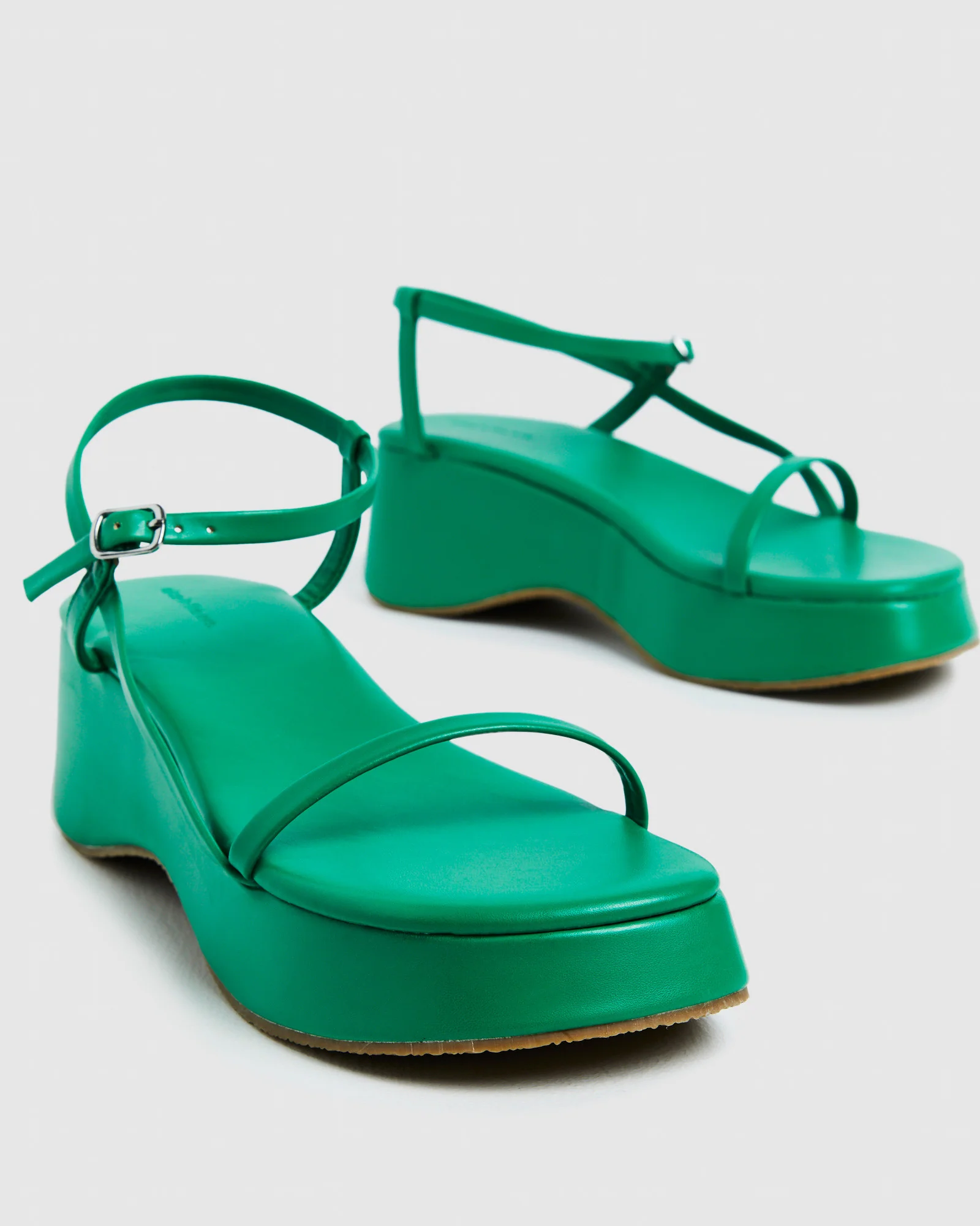 Flatform als Fern