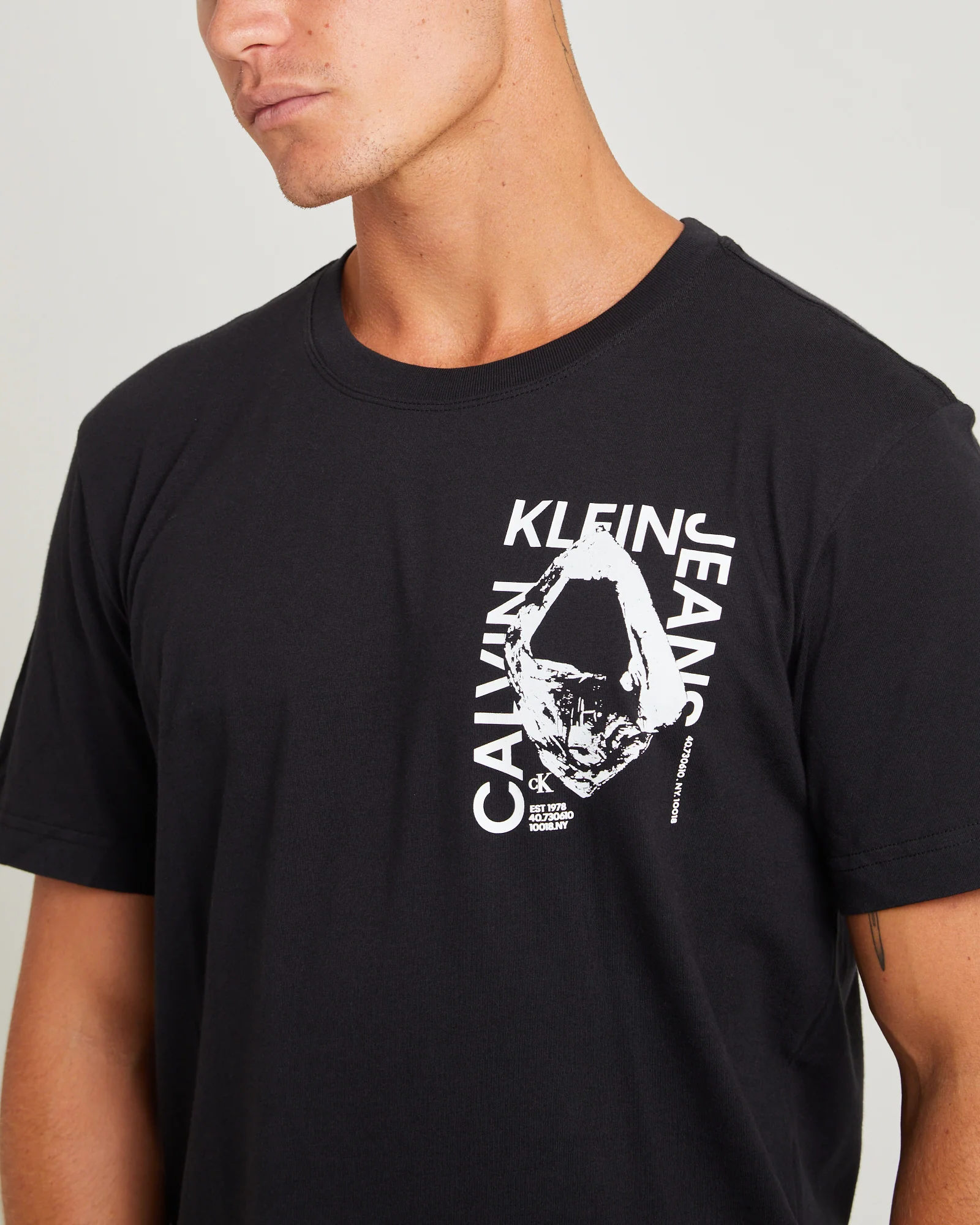 Graphic Short Sleeve T-Shirt Modern Metals Black - Image 5