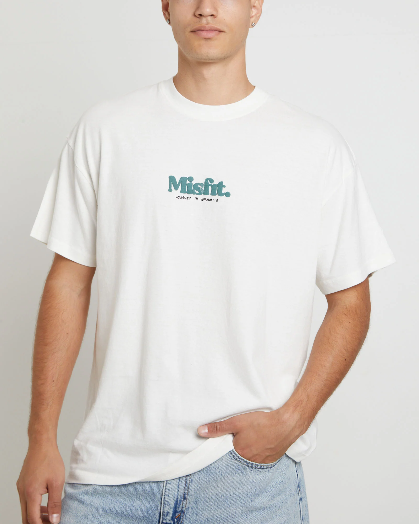 Groomy Short Sleeve T-Shirt in Pigment Thrift White - Image 5