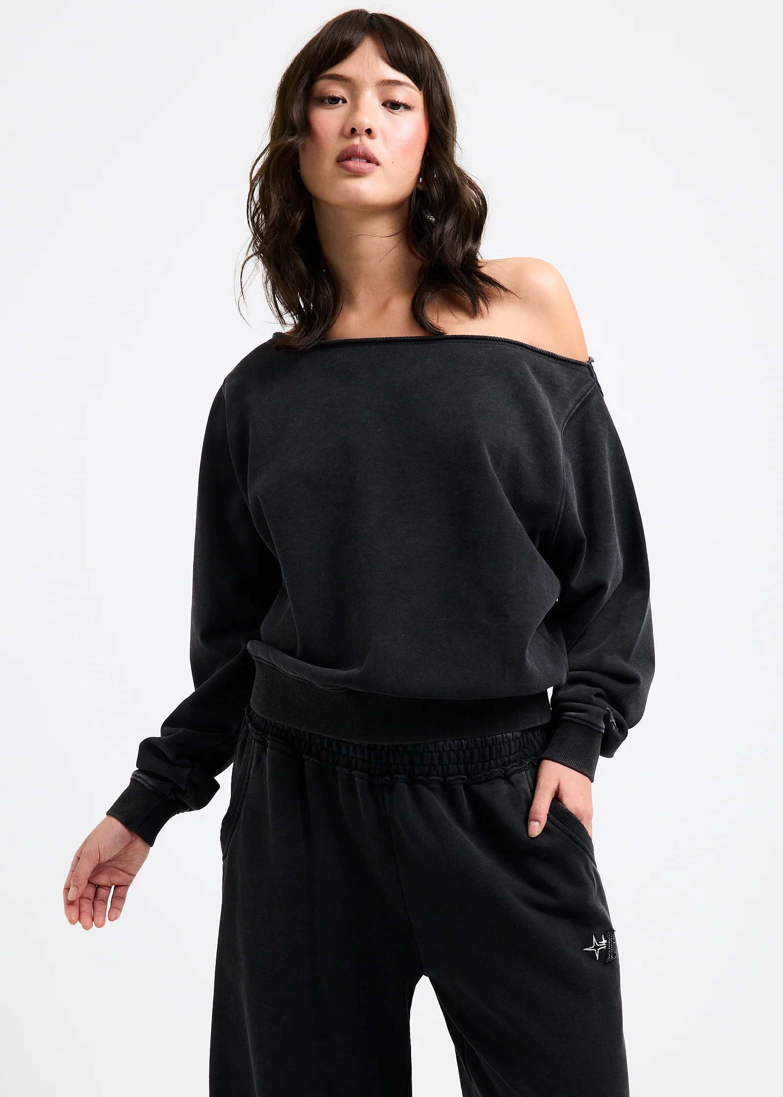 Hana Off Shoulder Fleece Jumper - Image 2