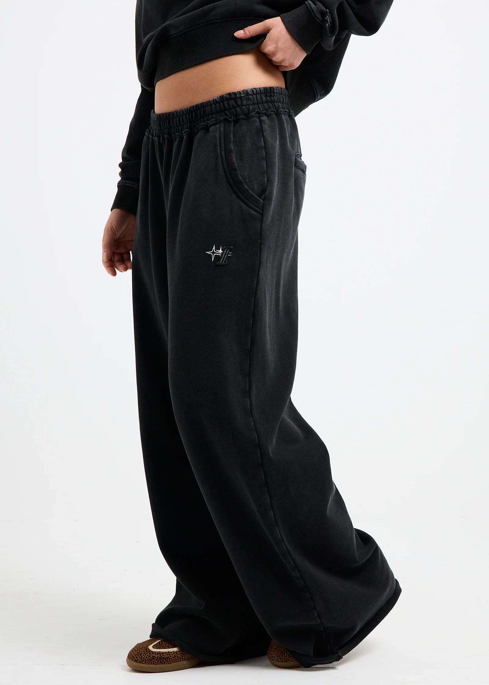 Hana Wide Leg Fleece Pants - Image 2