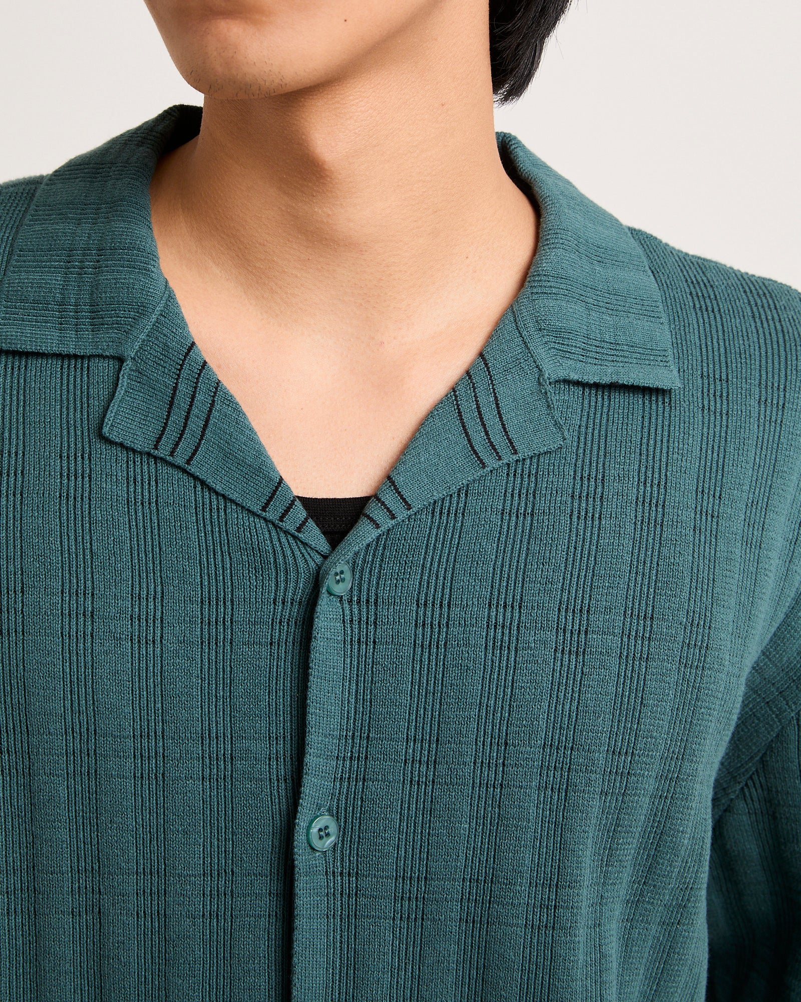 Hayes Knit Short Sleeve Resort Shirt - Image 5