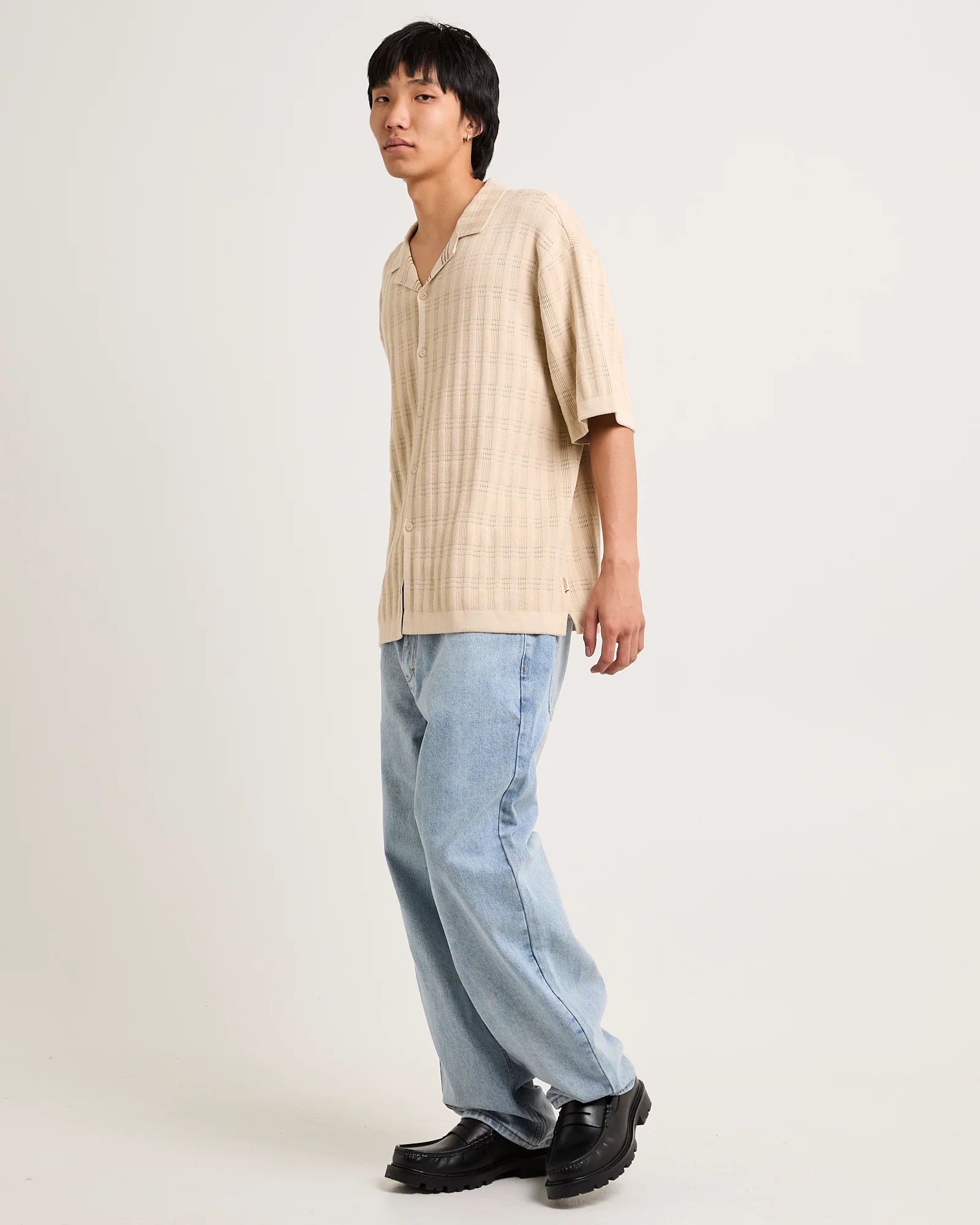 Hayes Knit Short Sleeve Resort Shirt - Image 4