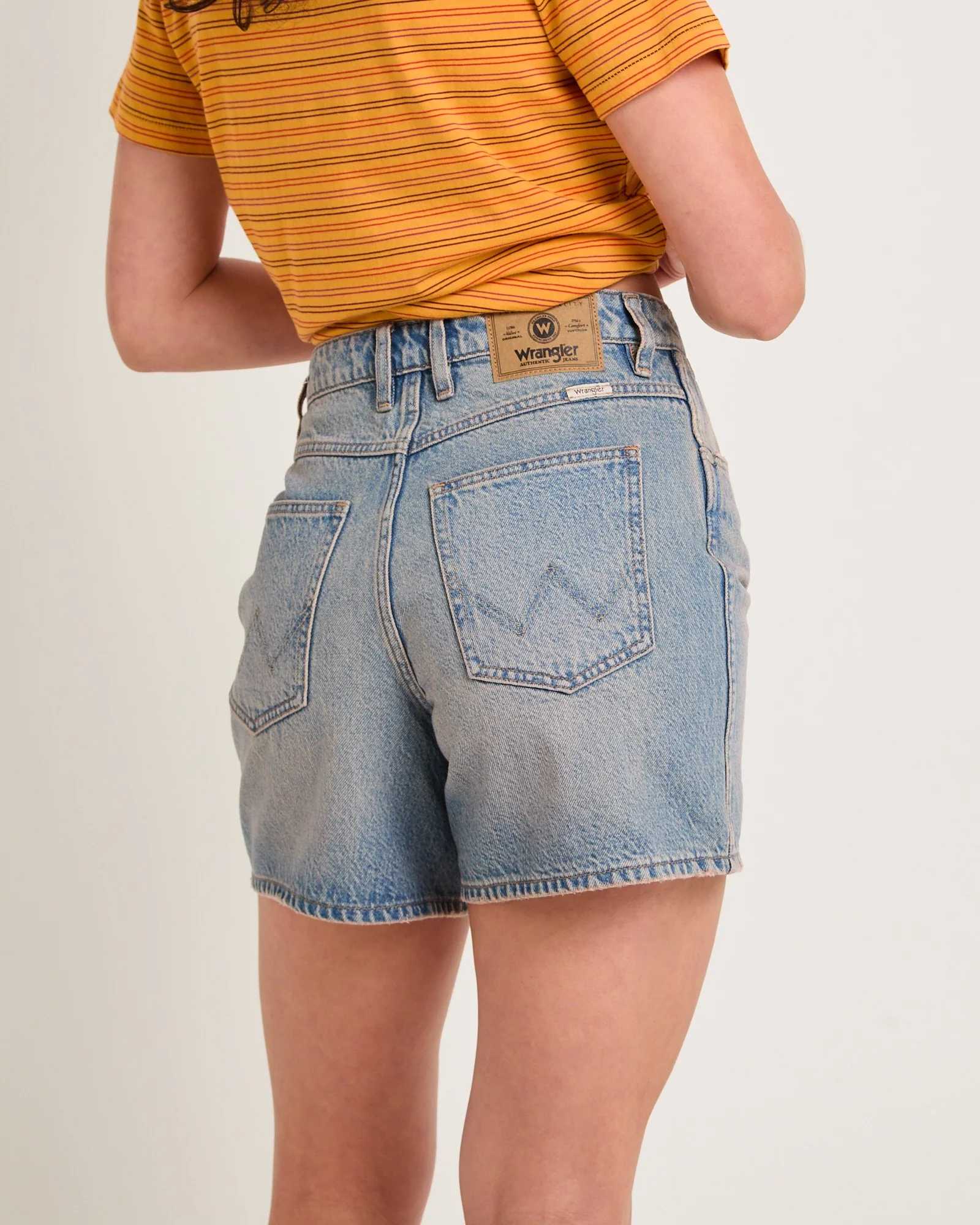 High A-Line Slim Denim Shorts - Image 2