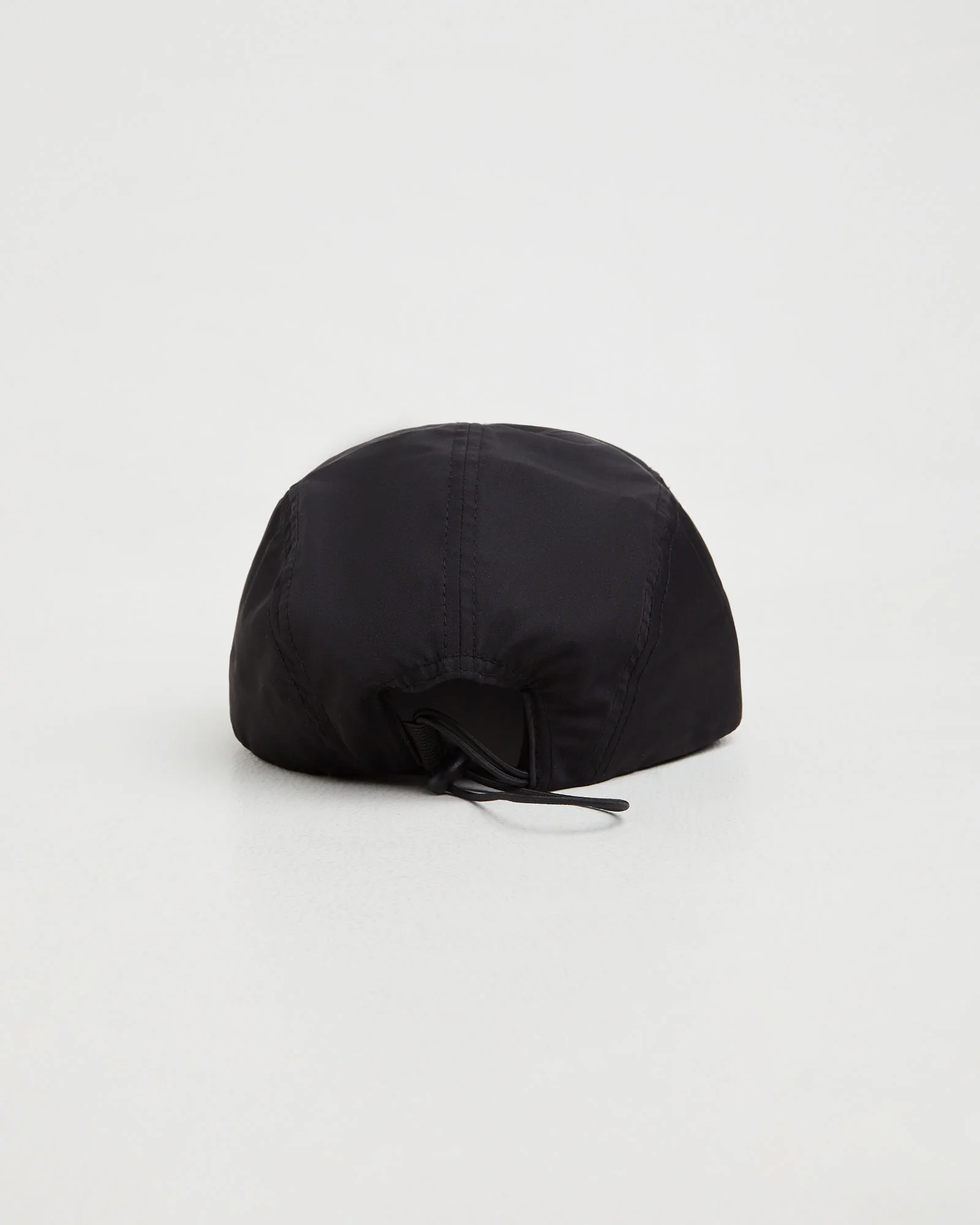 Hiking Cap in Black - Image 4
