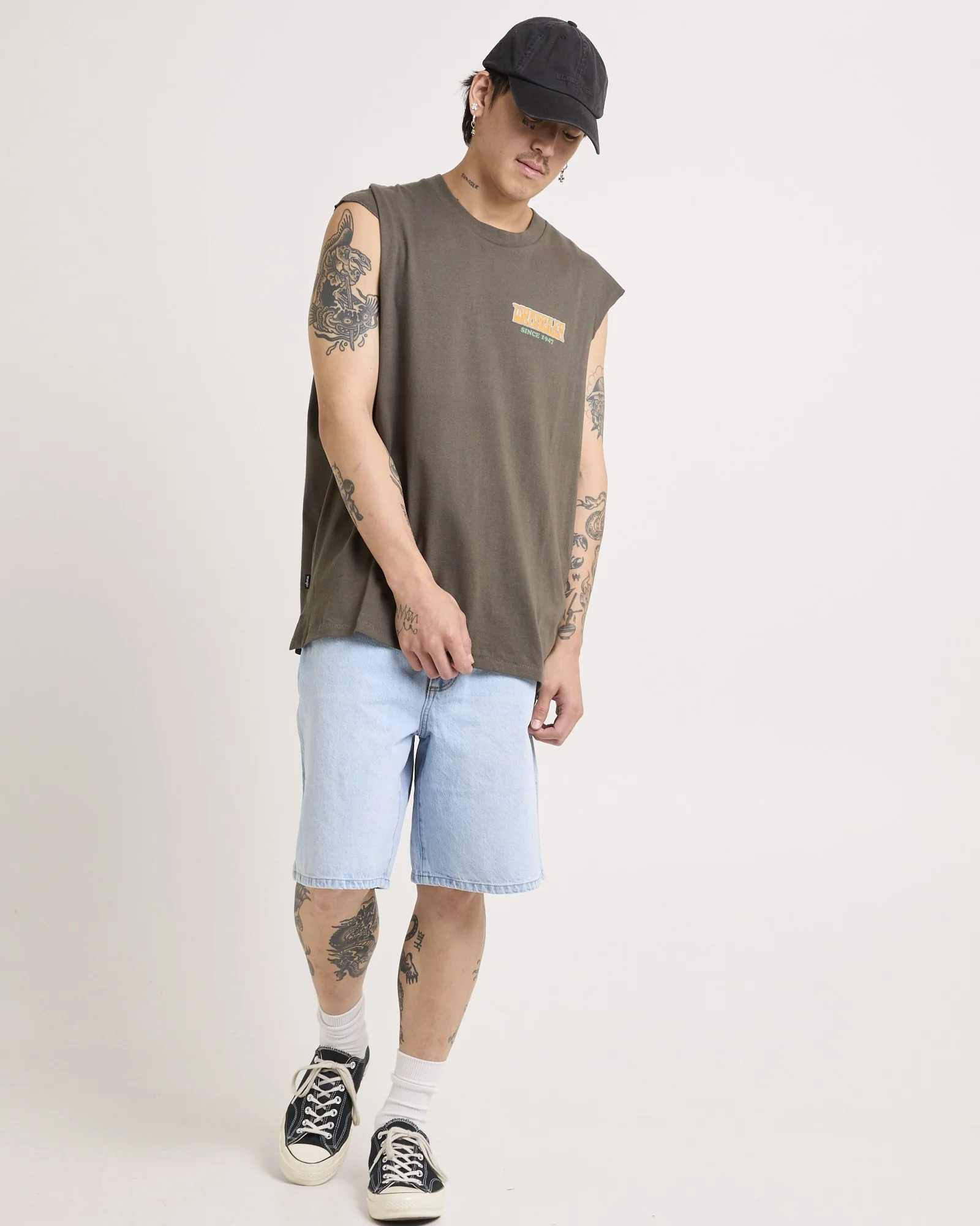 Hollow Fangs Muscle Tee - Image 3