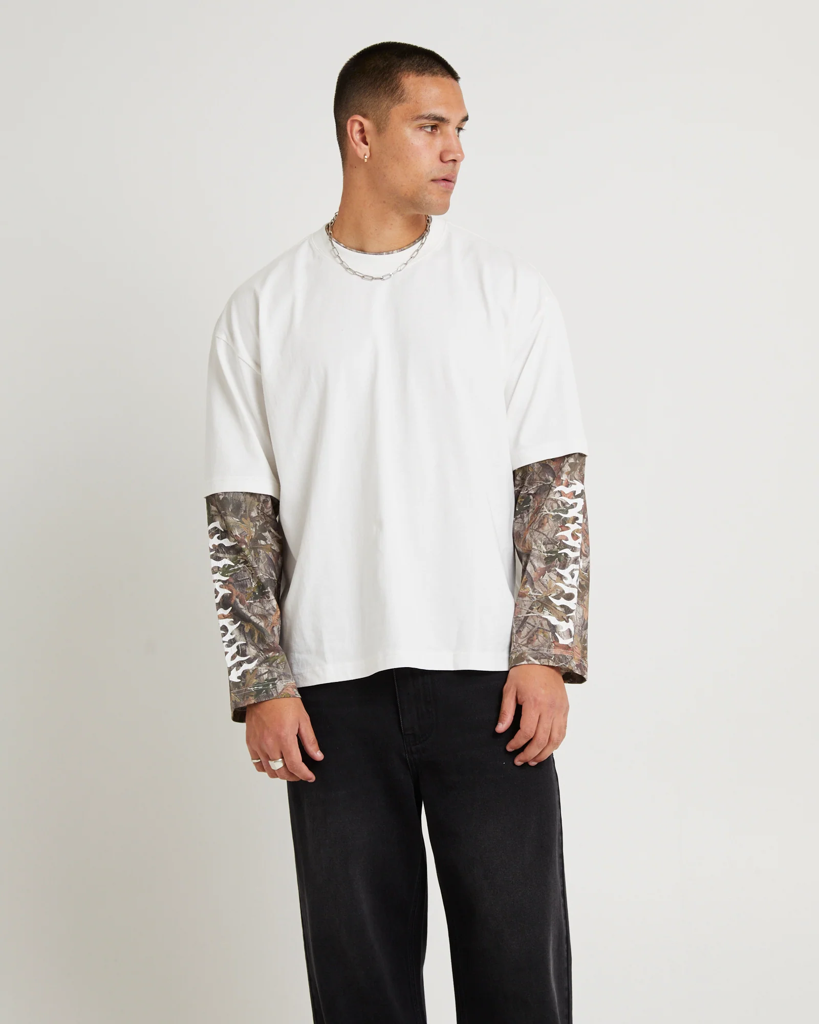 Jay Double Sleeve Long Sleevs T-Shirt