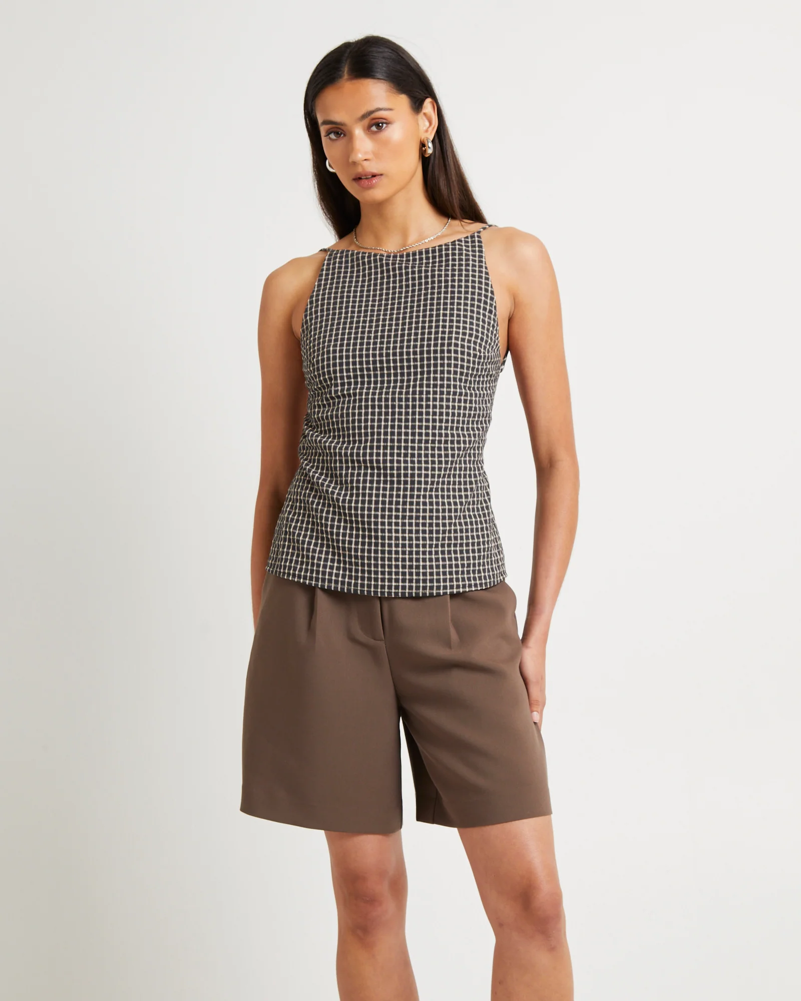 Kaia Backless Tunic Top in Black