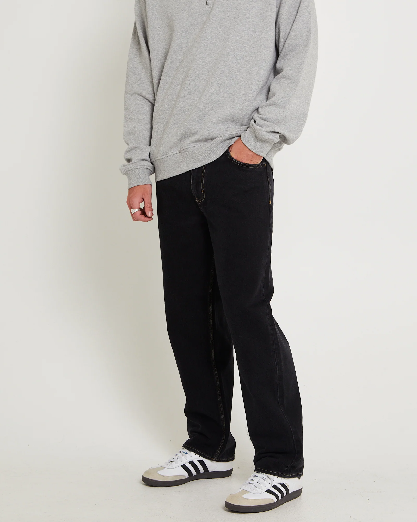 L-Four Baggy Denim Jeans Black Superused - Image 4