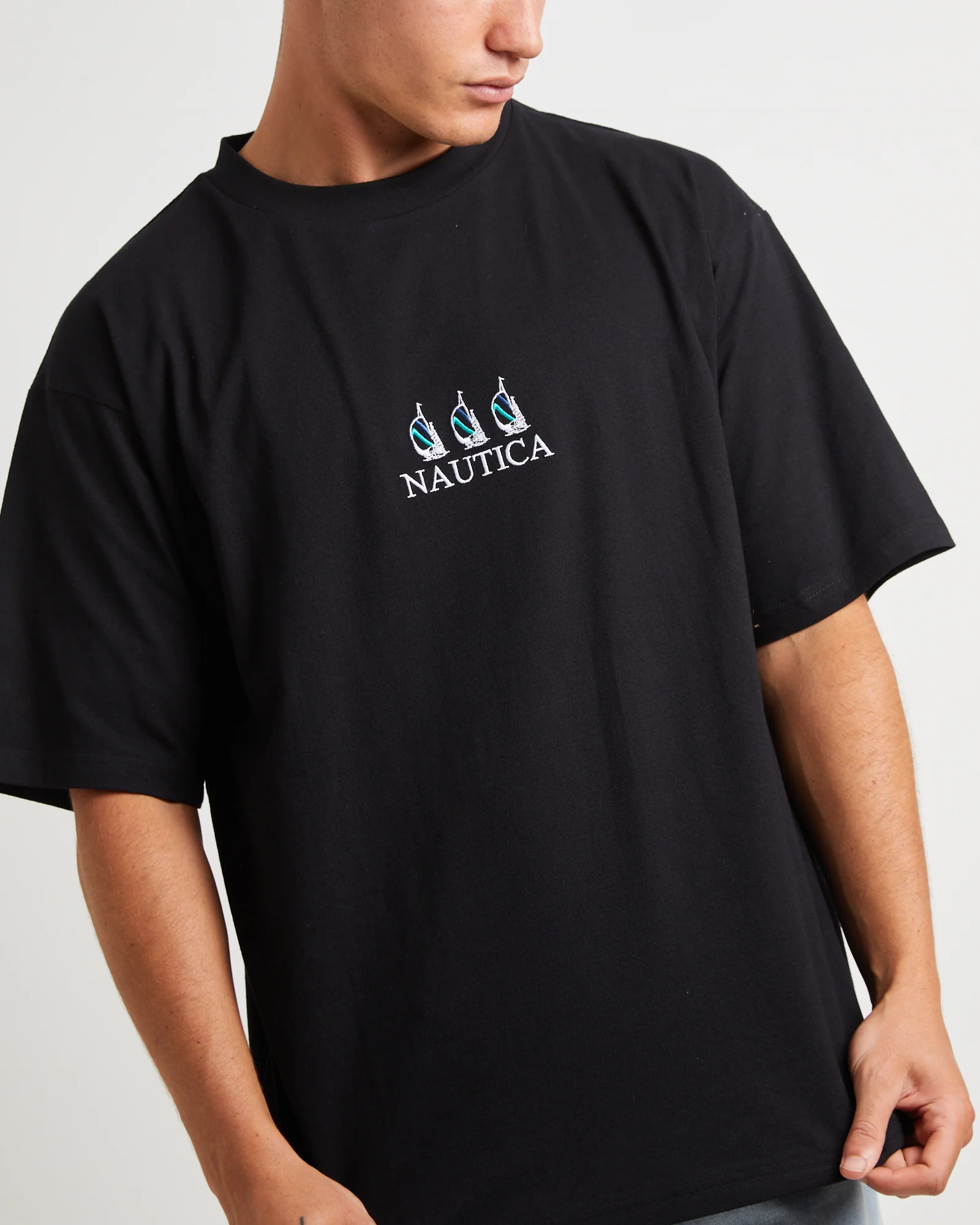 Lando Short Sleeve T-Shirt in Black - Image 5