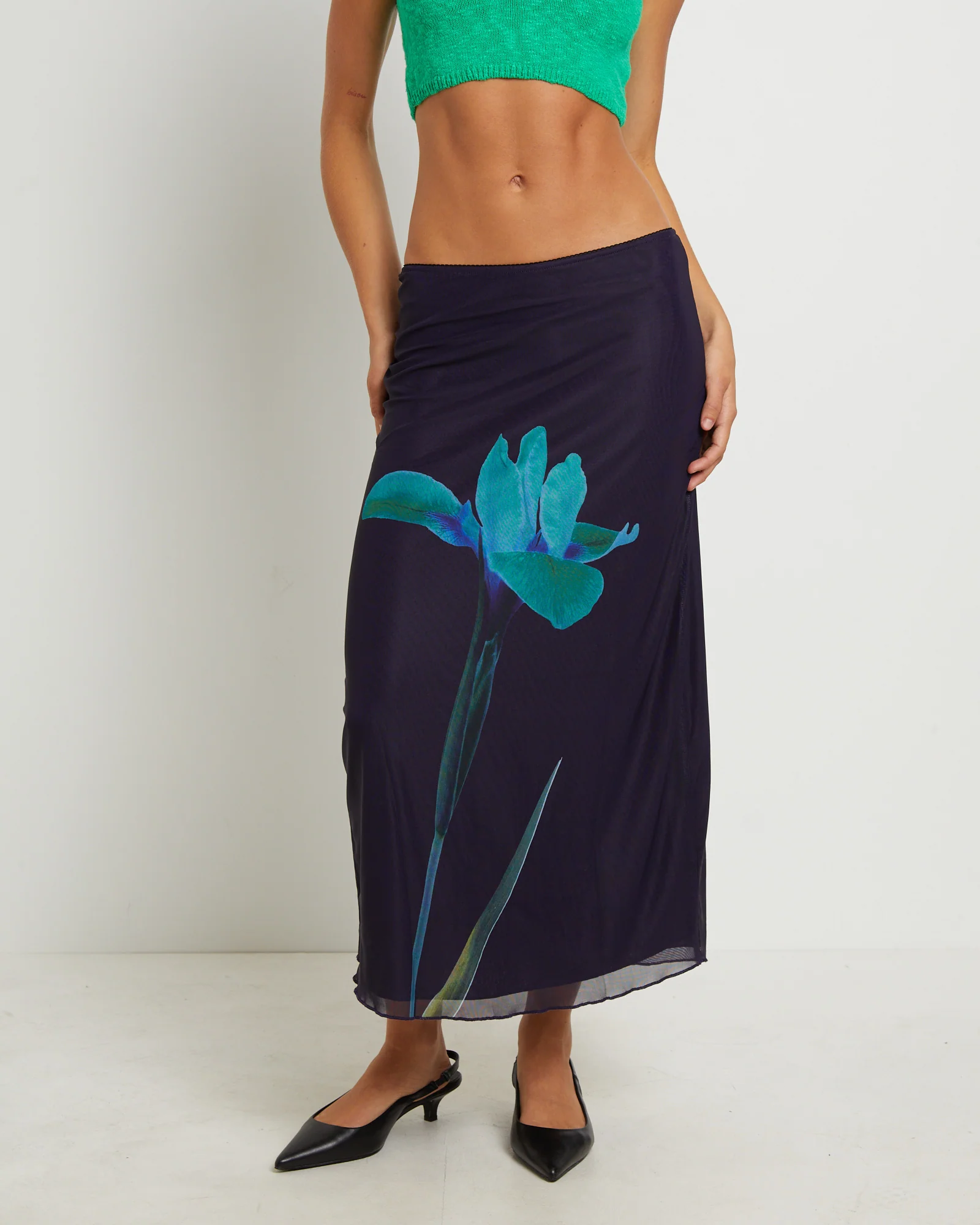 Lassie Maxi Skirt in Navy