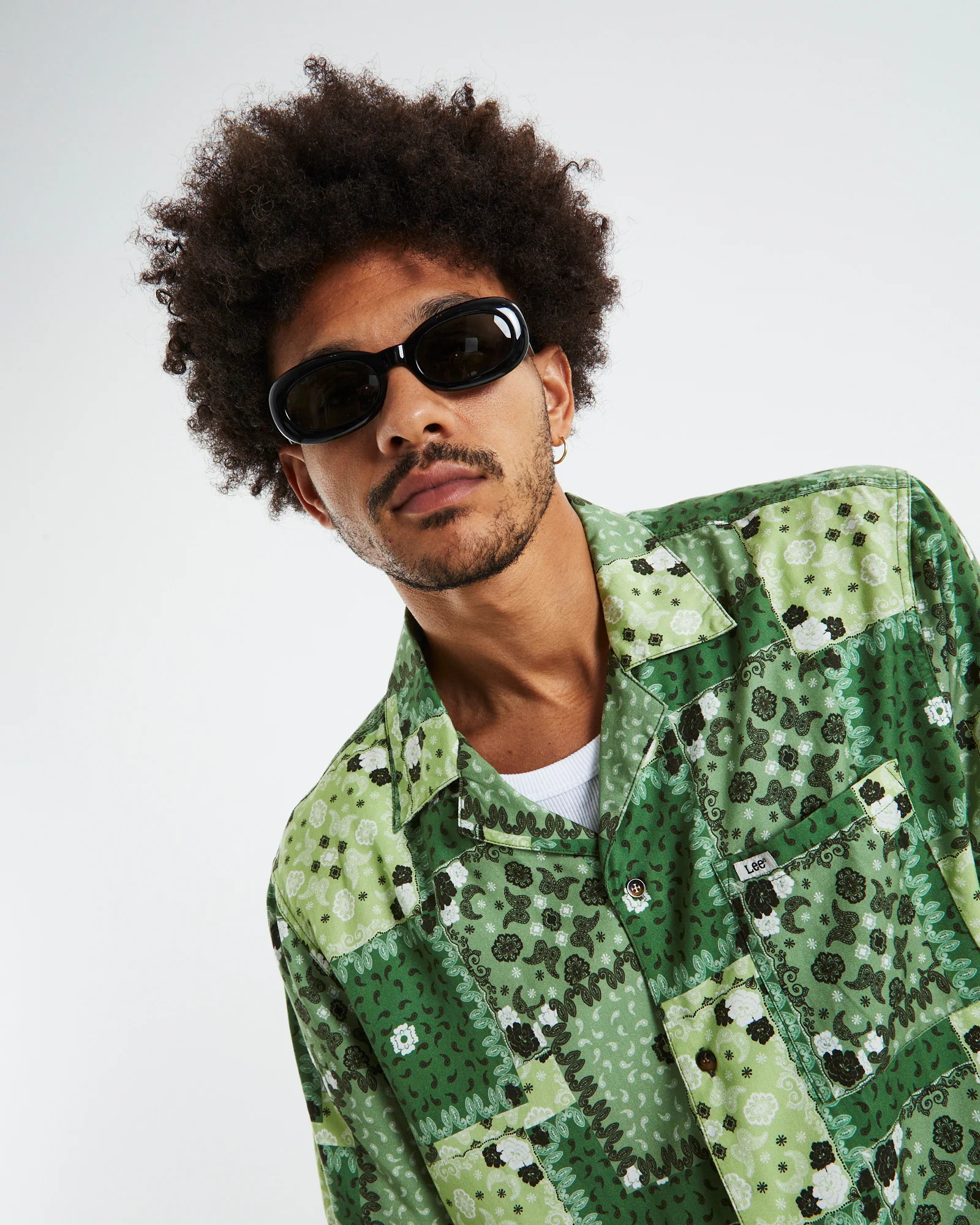 Le Sustain Sunglasses Outta Trash Black/Khaki Mono - Image 6