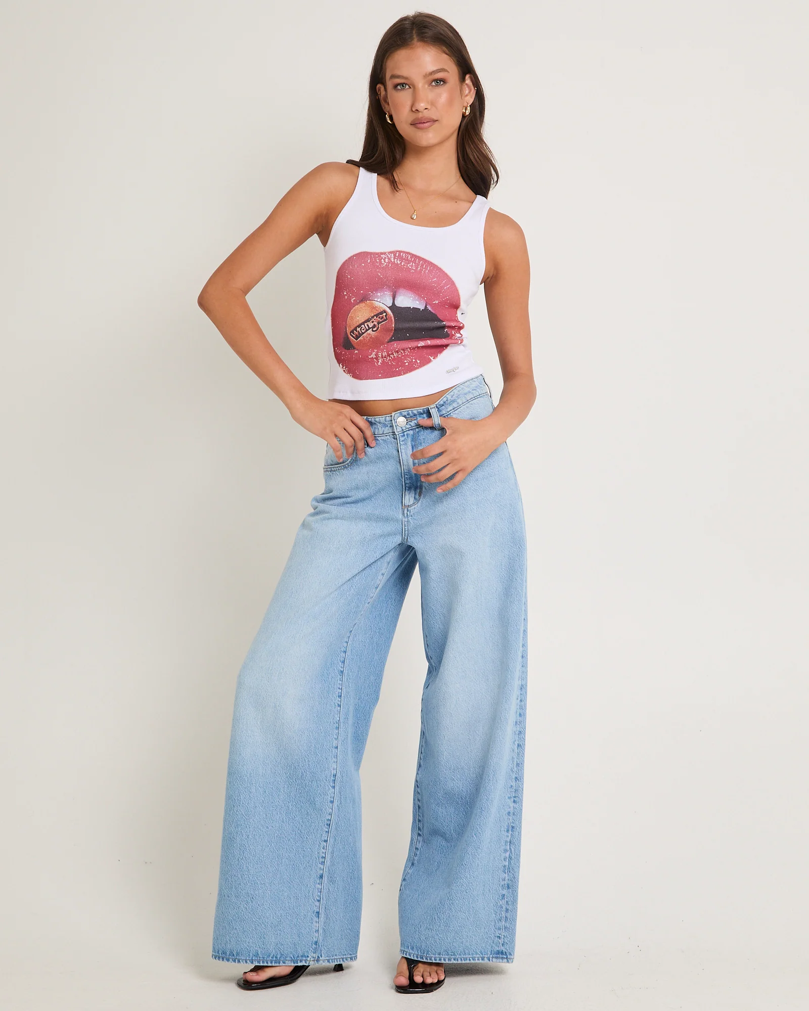 Leading You Reaction Tank Top - Image 3