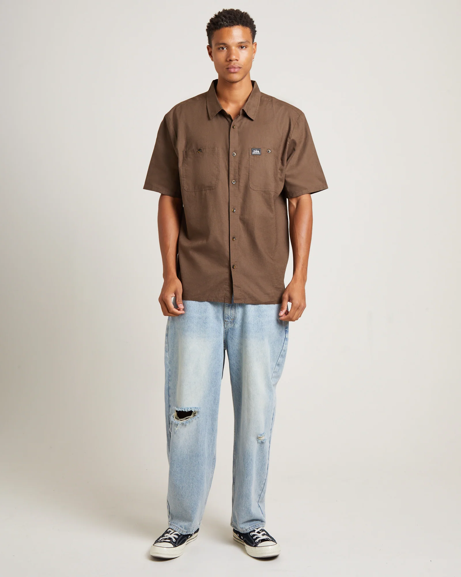 Lee Worker Short Sleeve Shirt in Linen Bark - Image 3