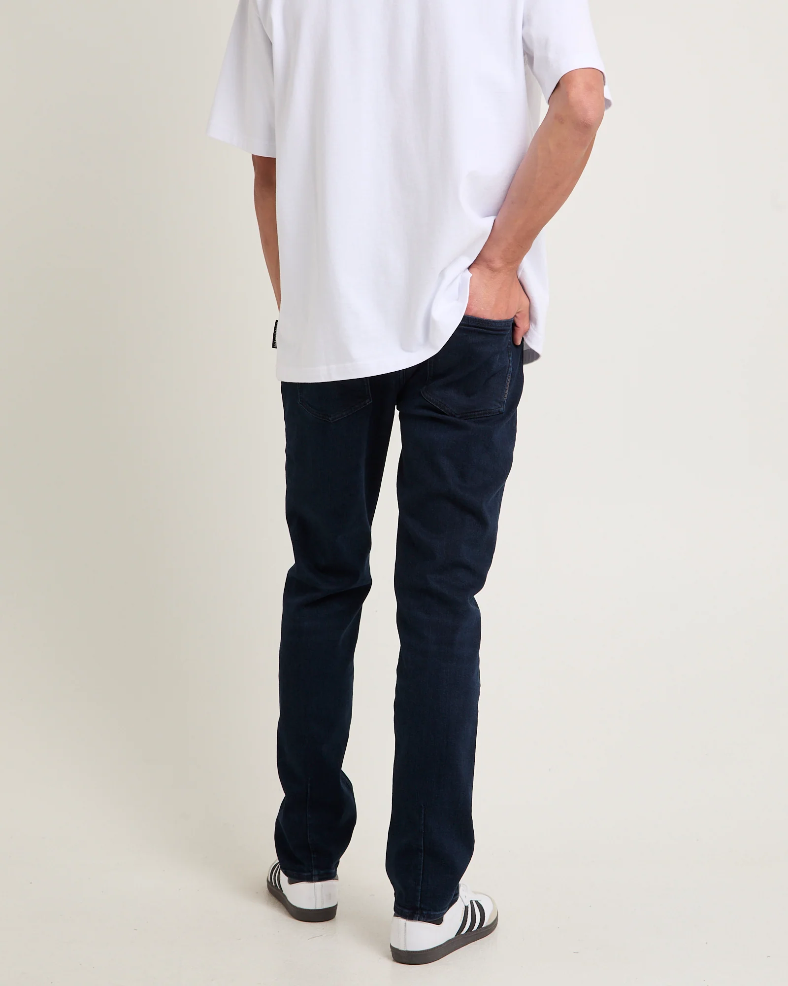 Lou Straight Jeans - Image 2