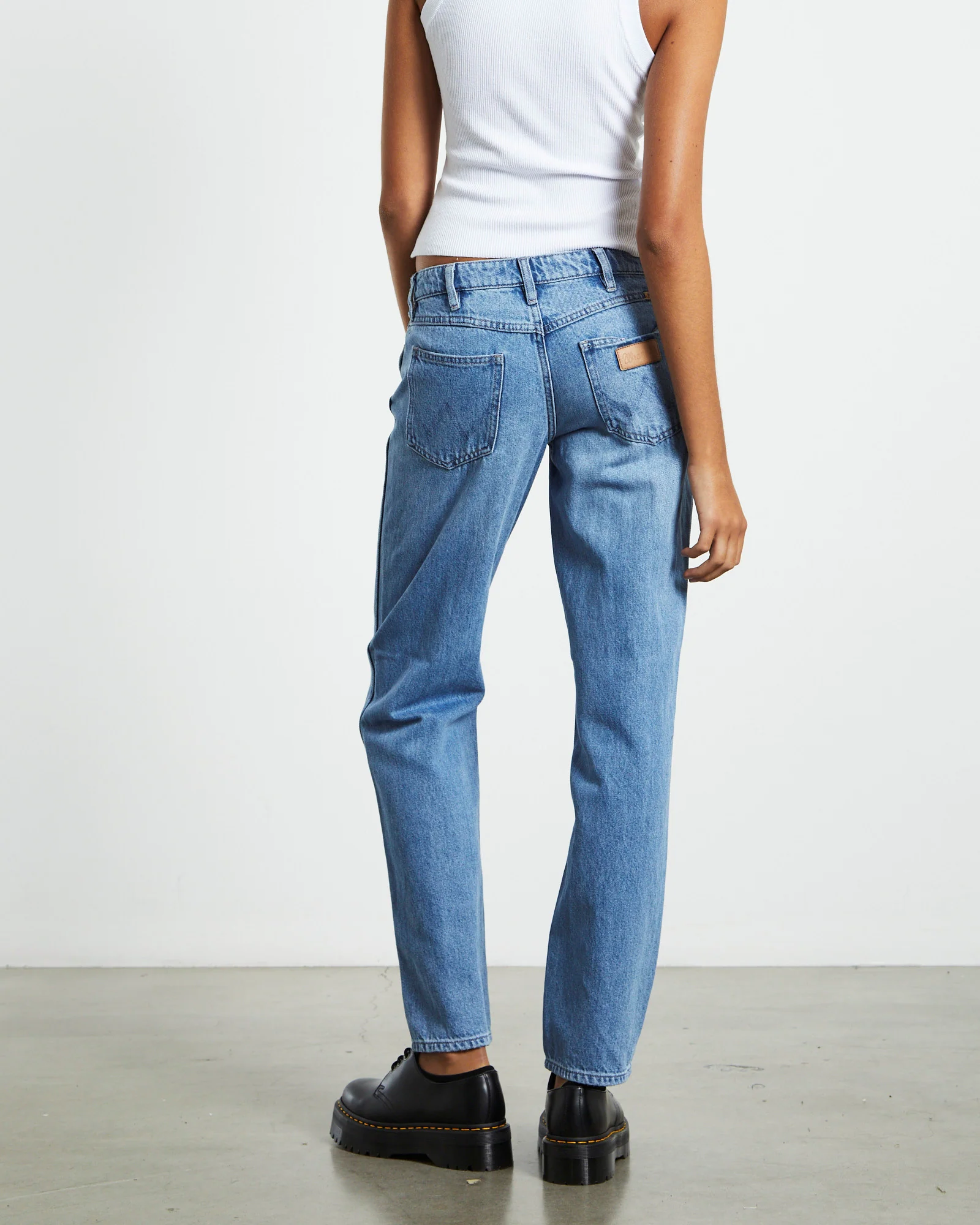 Low Rise Claudia Straight Jeans Mary Jane Blue - Image 2
