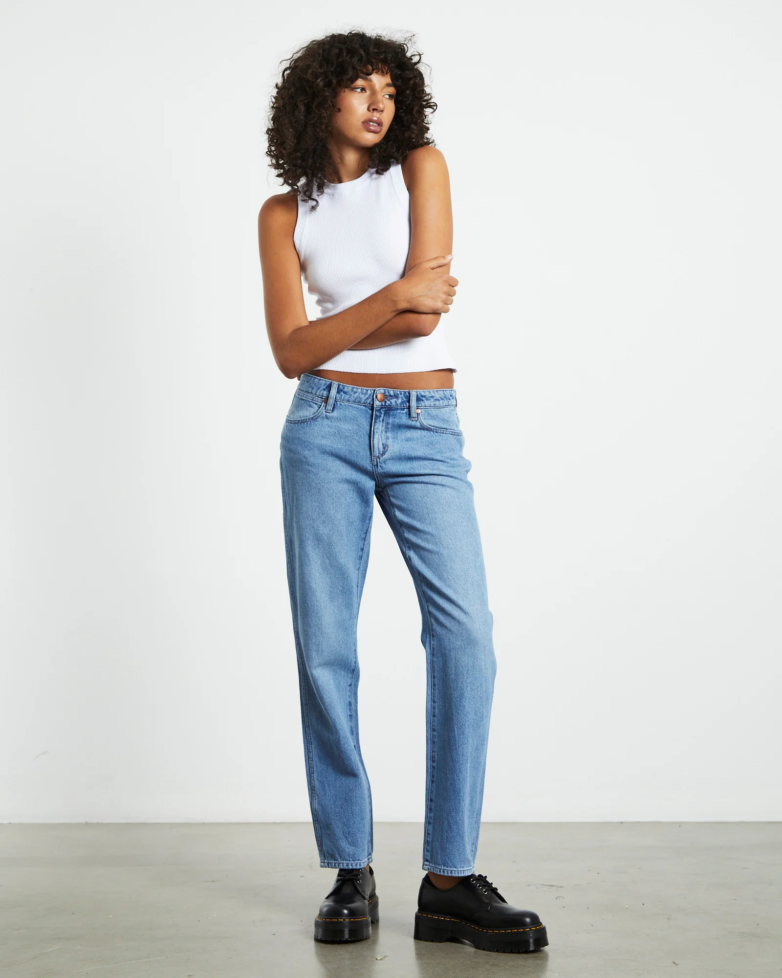 Low Rise Claudia Straight Jeans Mary Jane Blue - Image 4