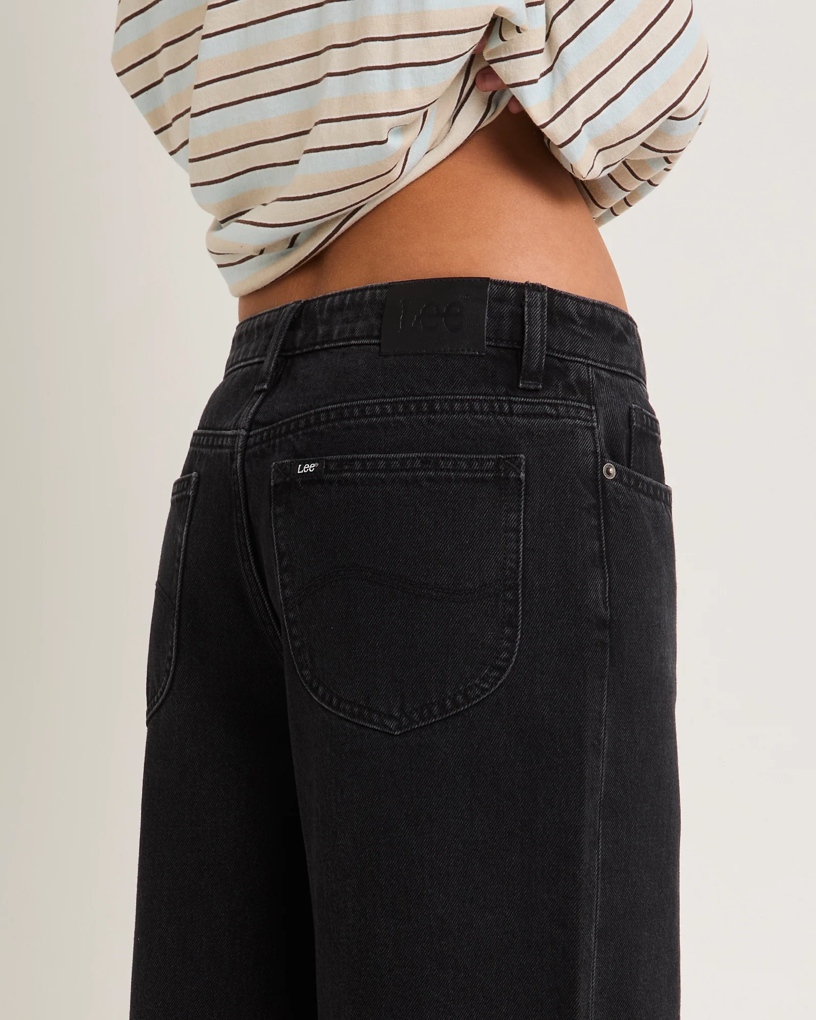 Low Slouch Denim Jeans Black Super Used - Image 5