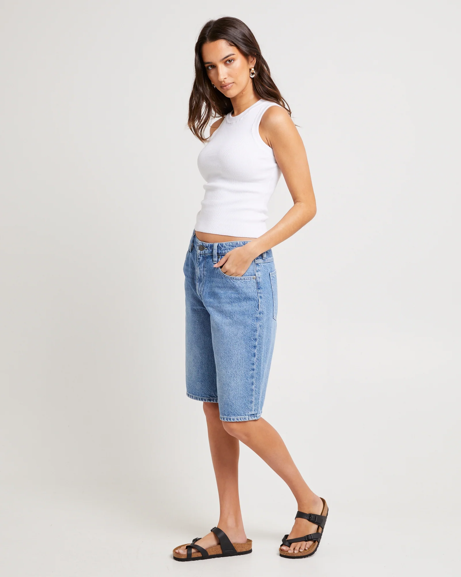 Low Stevie Relaxed Denim Jorts - Image 4