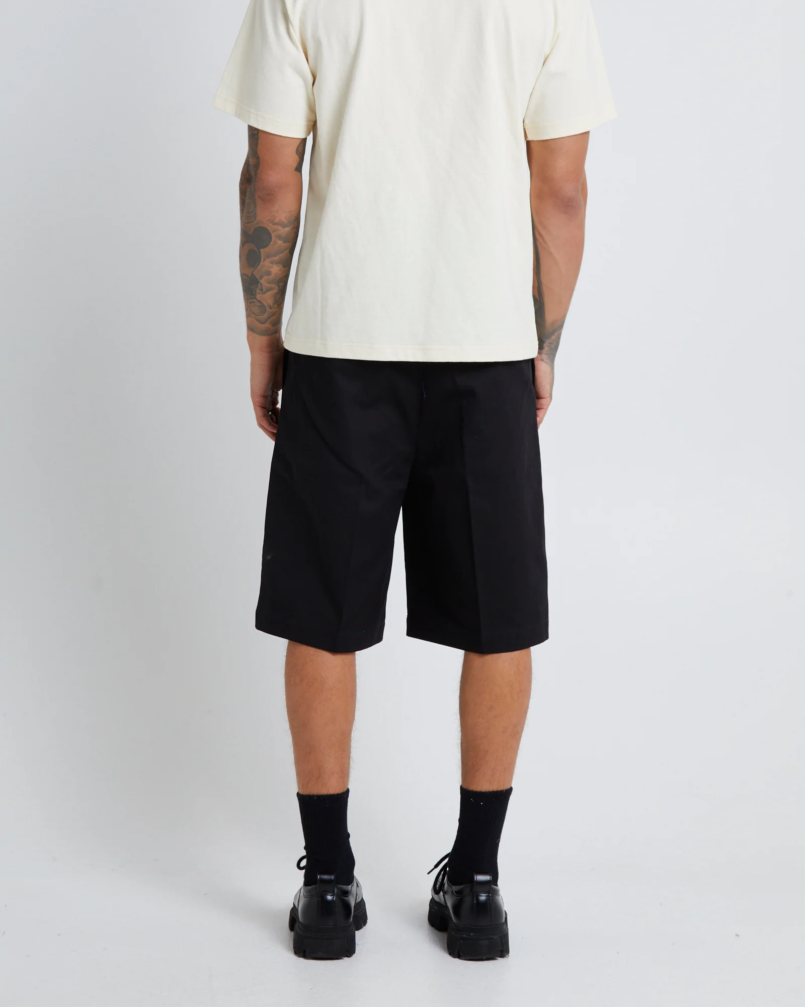 Lyu Short Black - Image 2