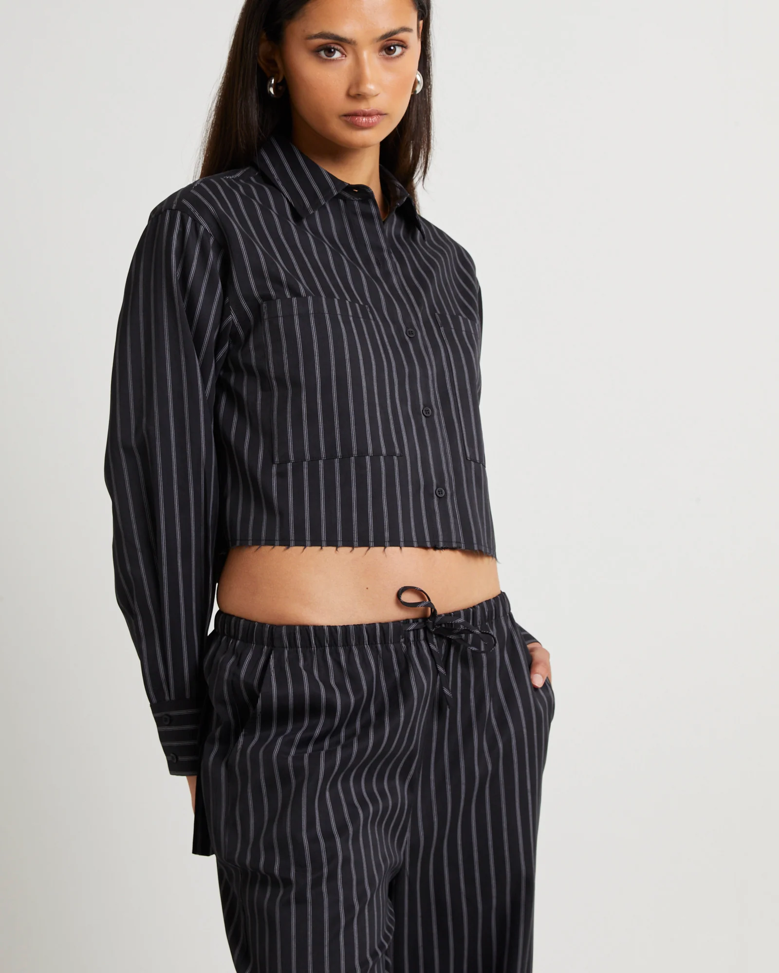 Makara Cropped Shirt - Image 5