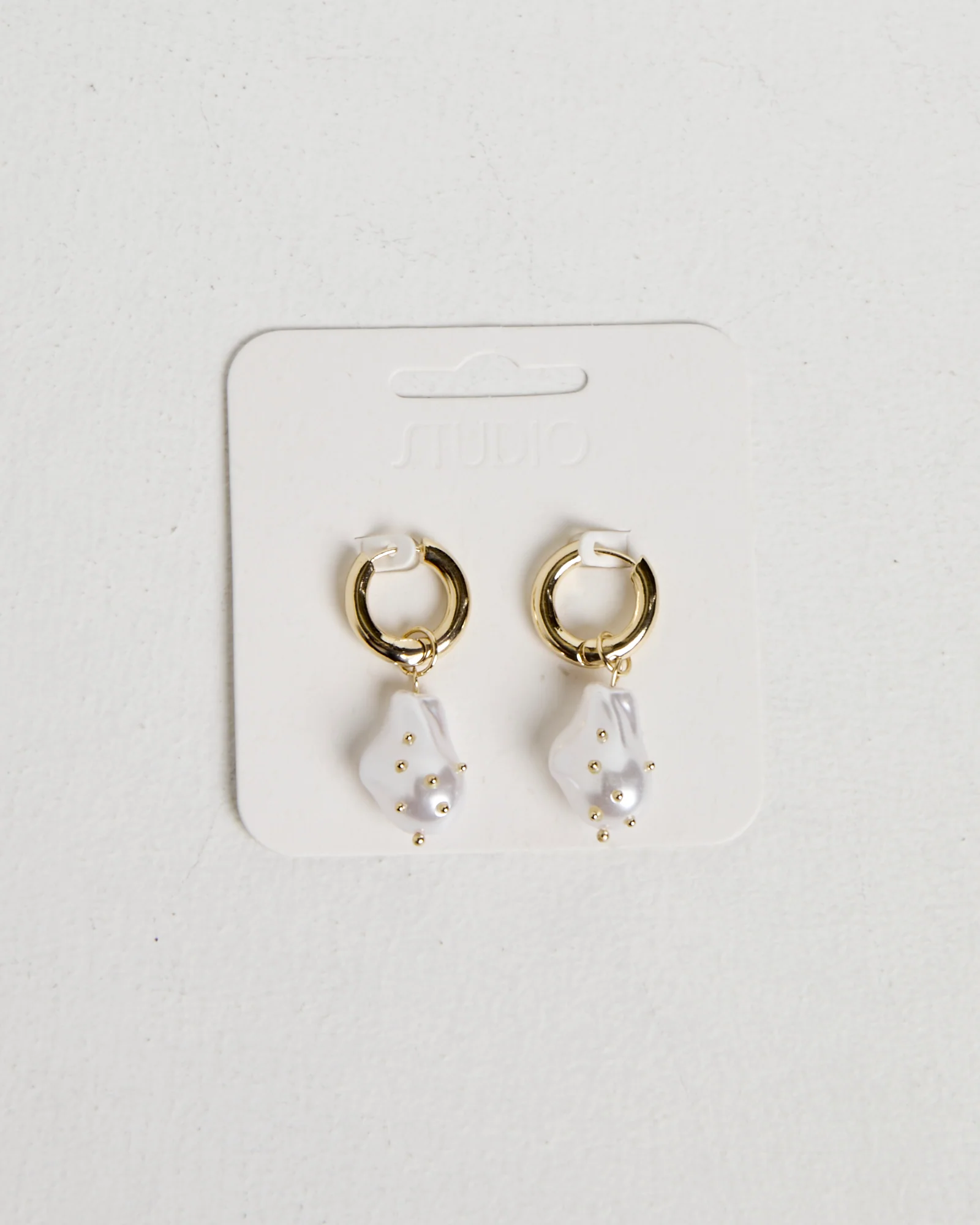 Mallan Pearl Earings - Image 3