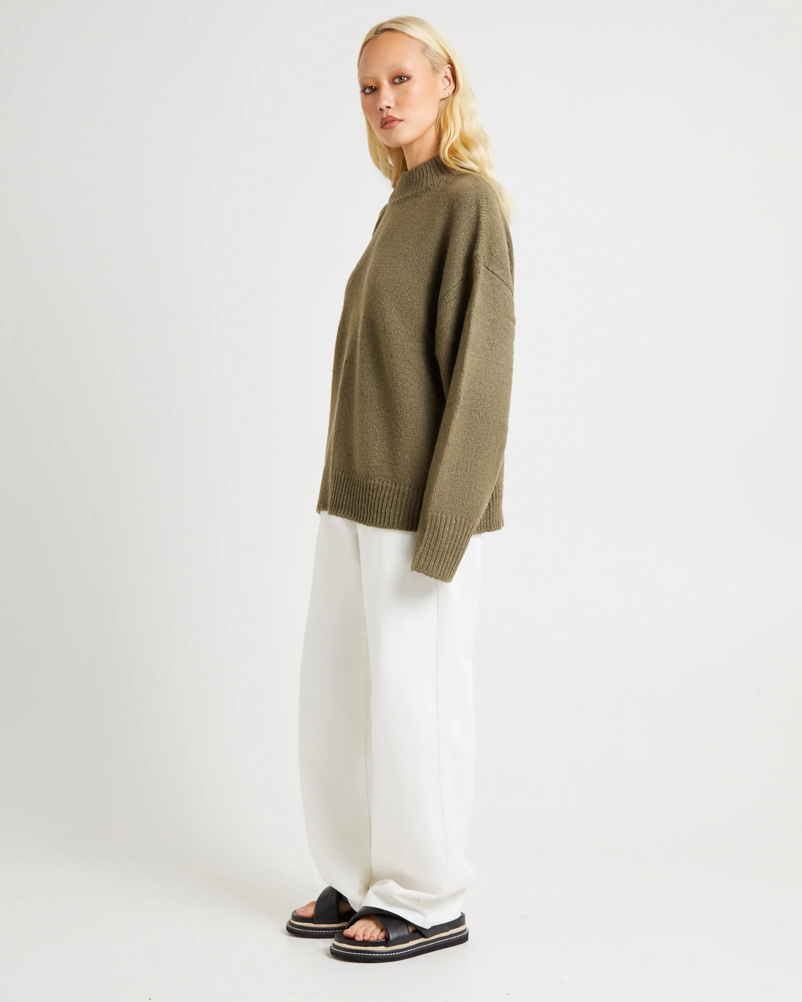 Maxie Oversized Knit Jumper - Image 4