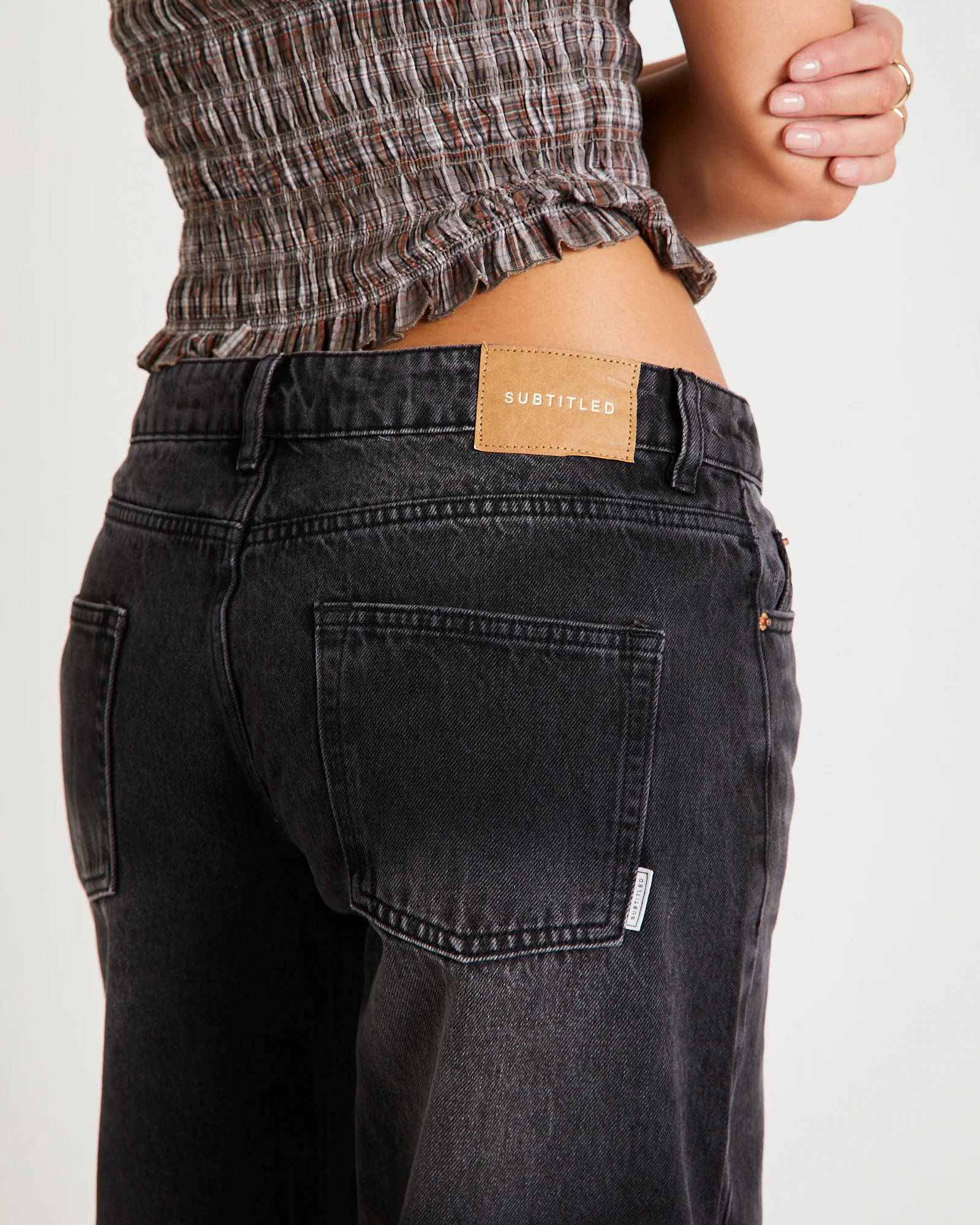 Maylee Low Rise Relaxed Denim Jeans - Image 6
