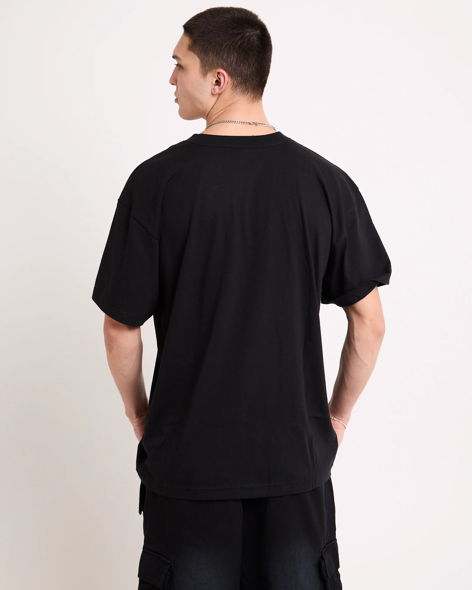 Men’s Short-Sleeve Evolution Box Fit T-Shirt - Image 2