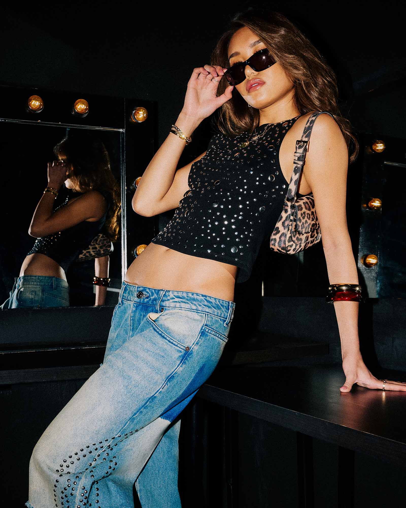 Metalica Stud Tank