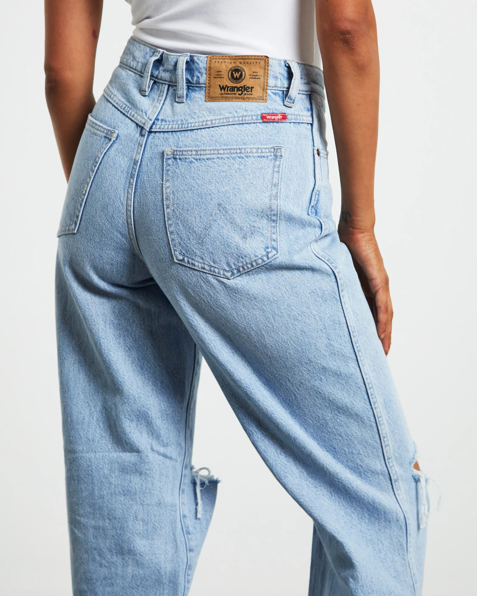Mid Rise Vintage Straight Leg Denim Jeans Garage - Image 5